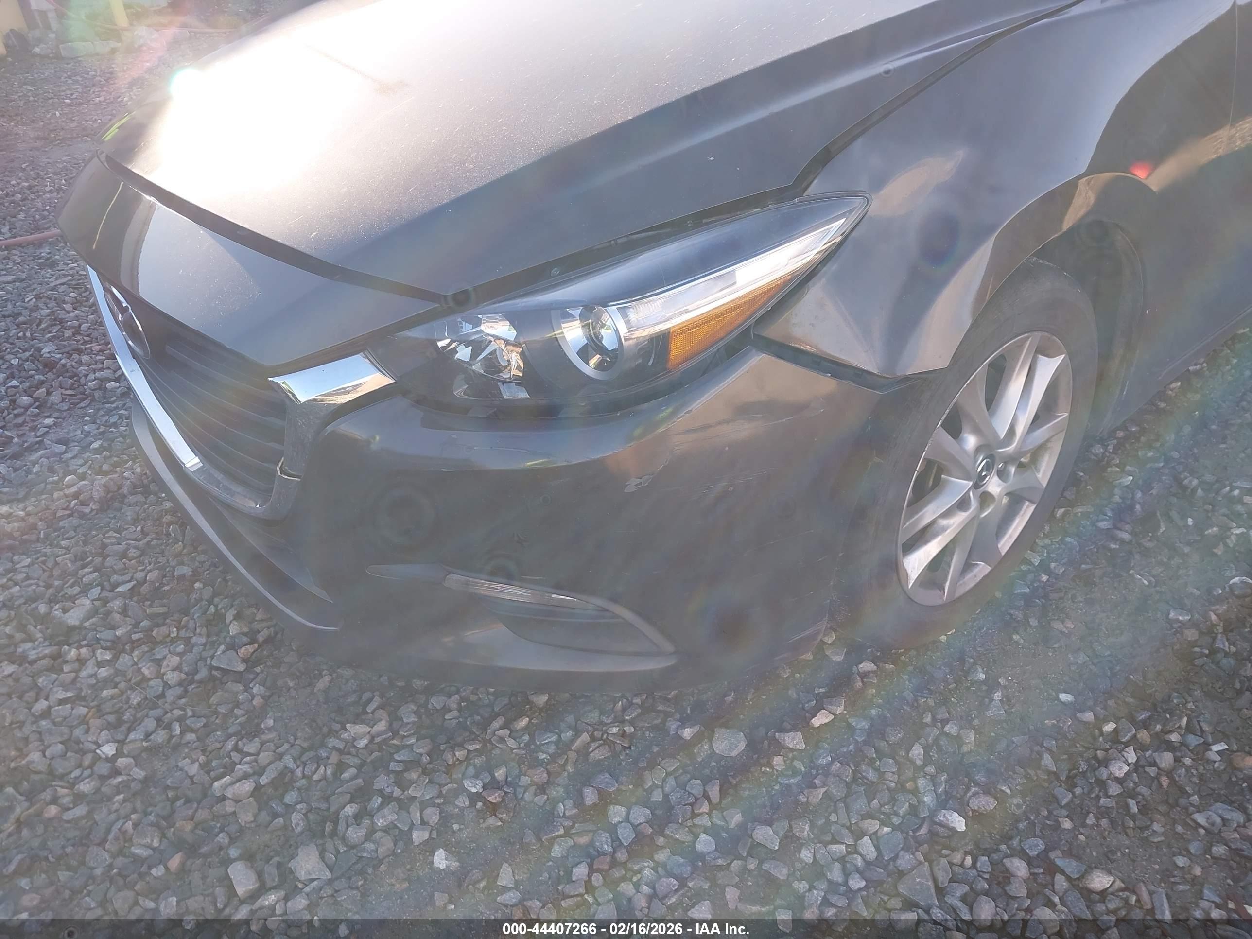 MAZDA MAZDA3 image 6