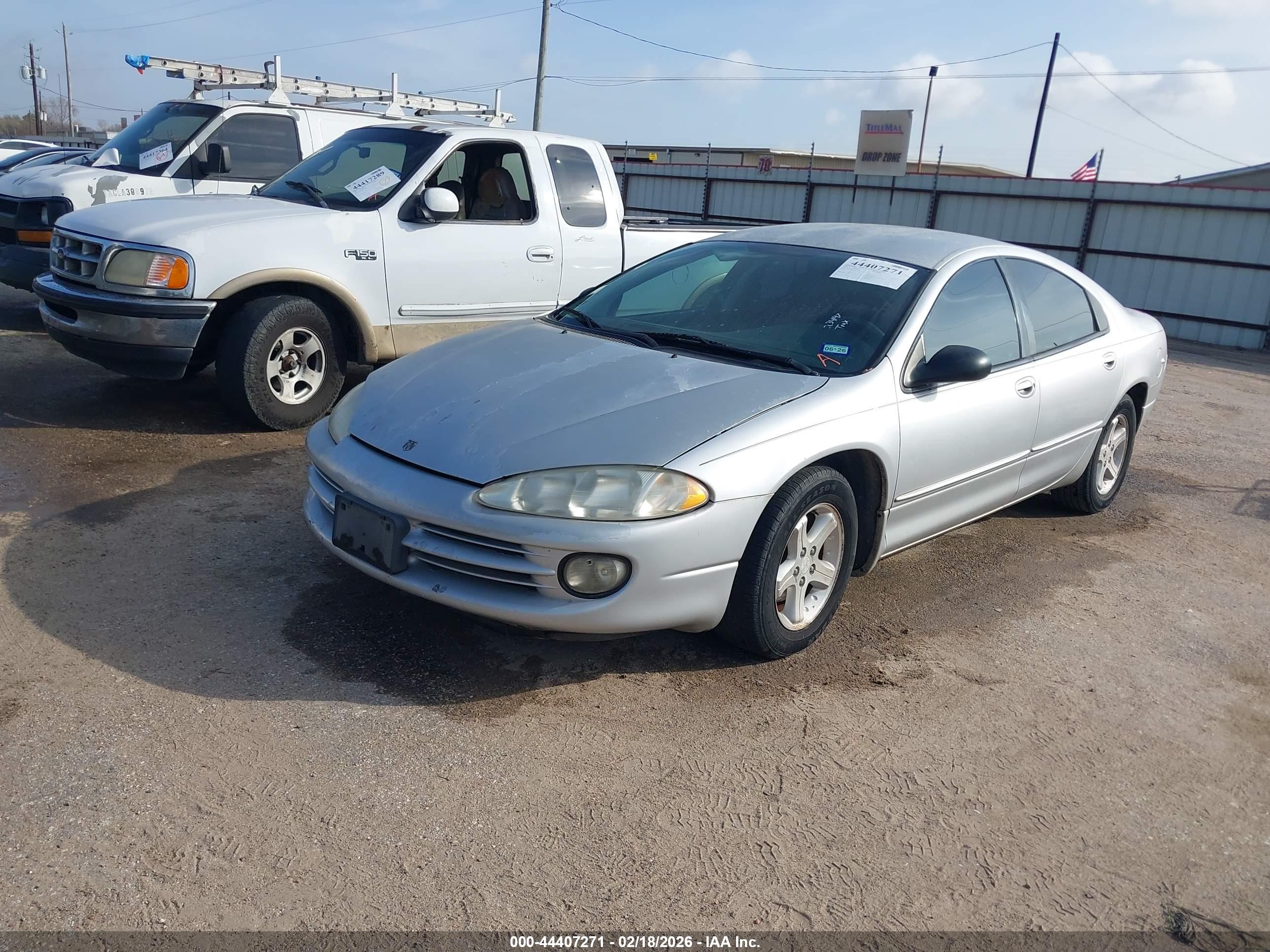 DODGE INTREPID image 2