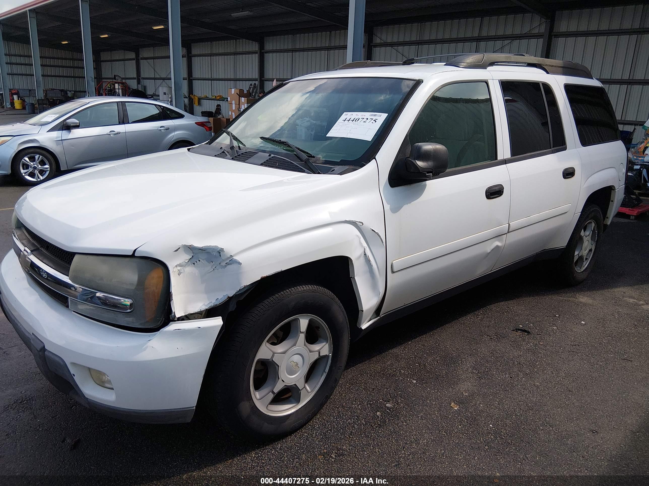 CHEVROLET TRAILBLAZER image 6