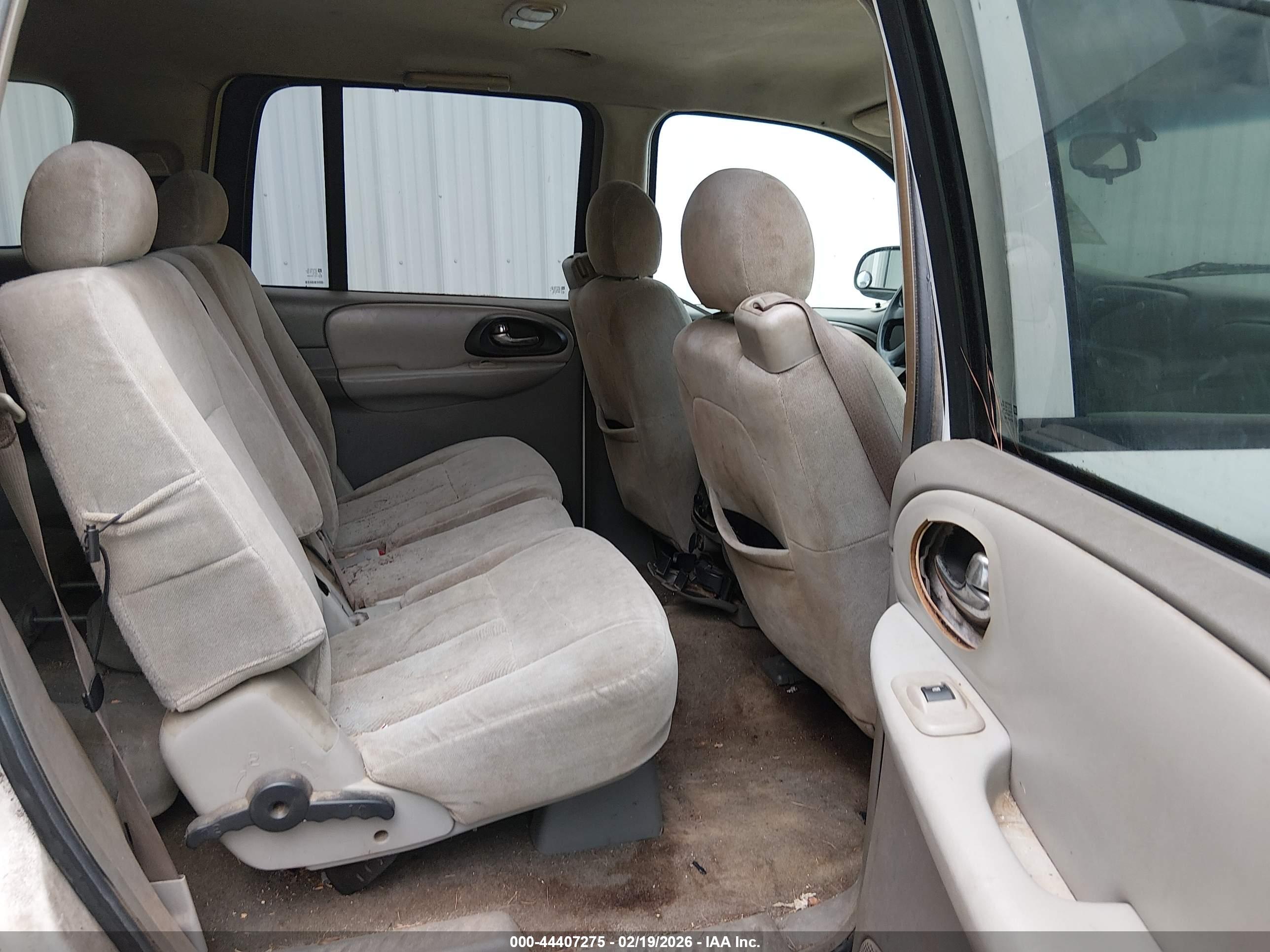 CHEVROLET TRAILBLAZER image 8