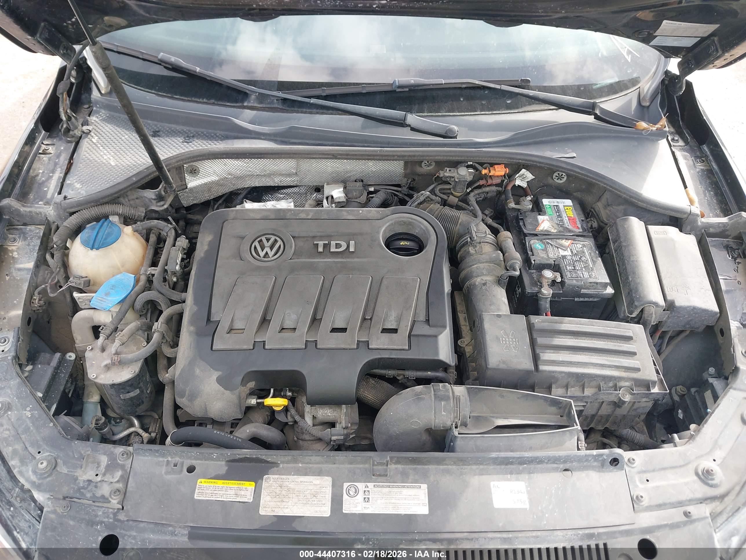 VOLKSWAGEN PASSAT image 10