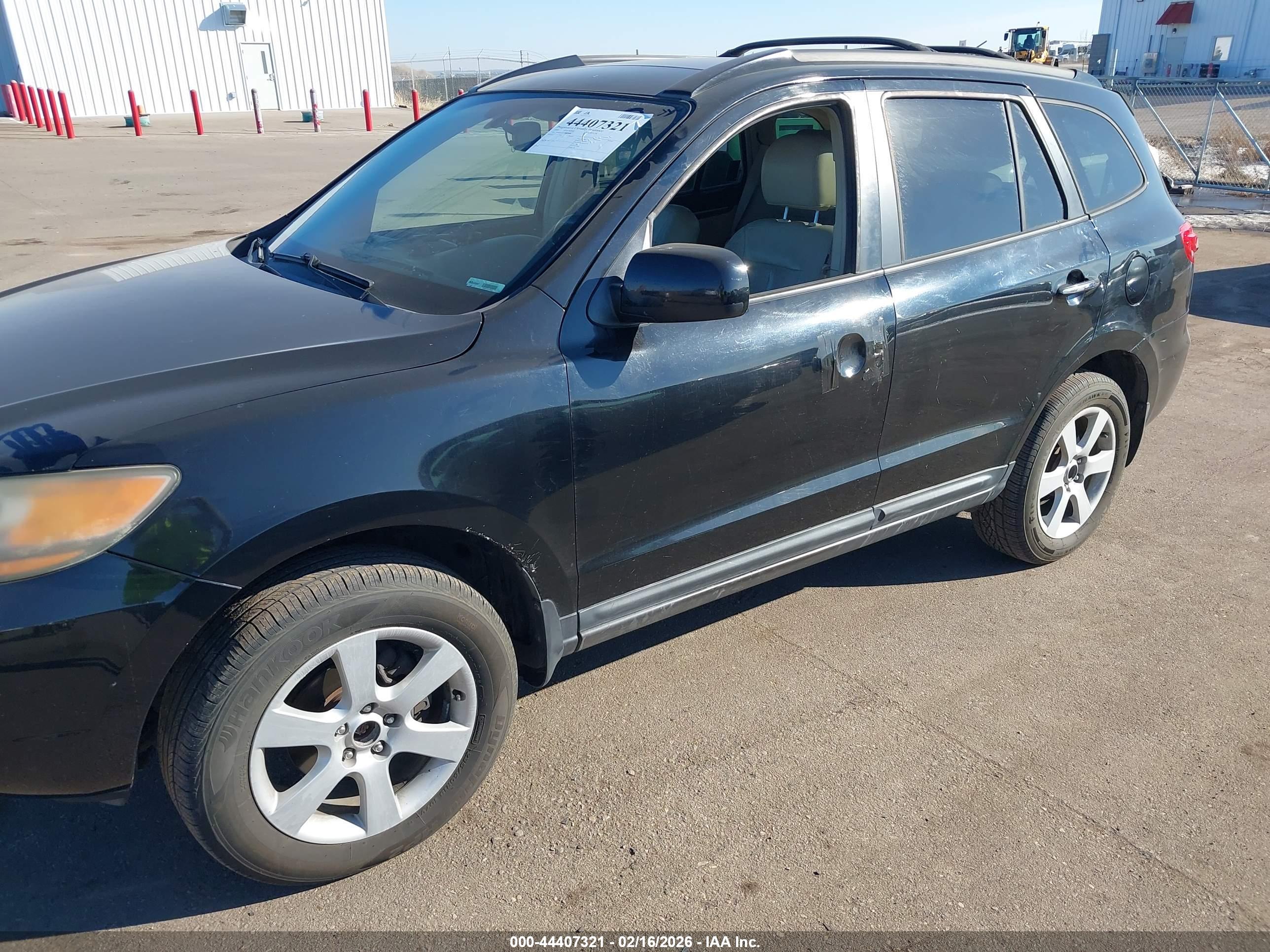 HYUNDAI SANTA image 6