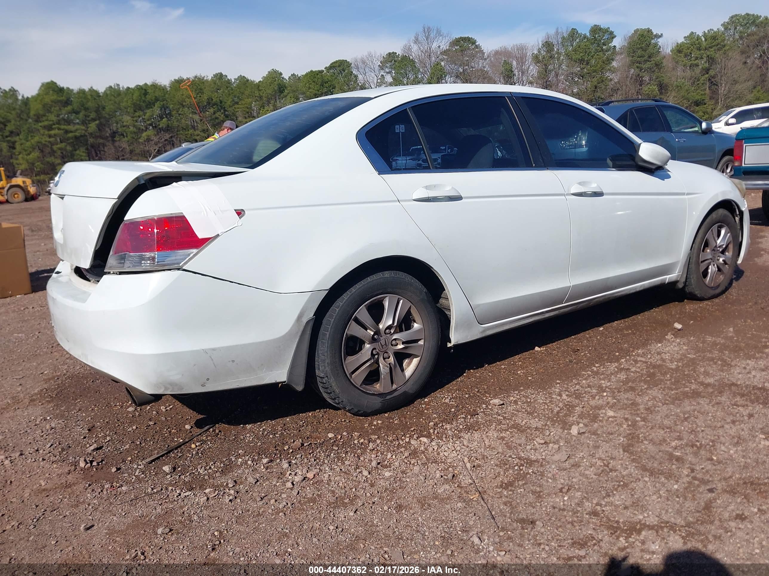 HONDA ACCORD image 4