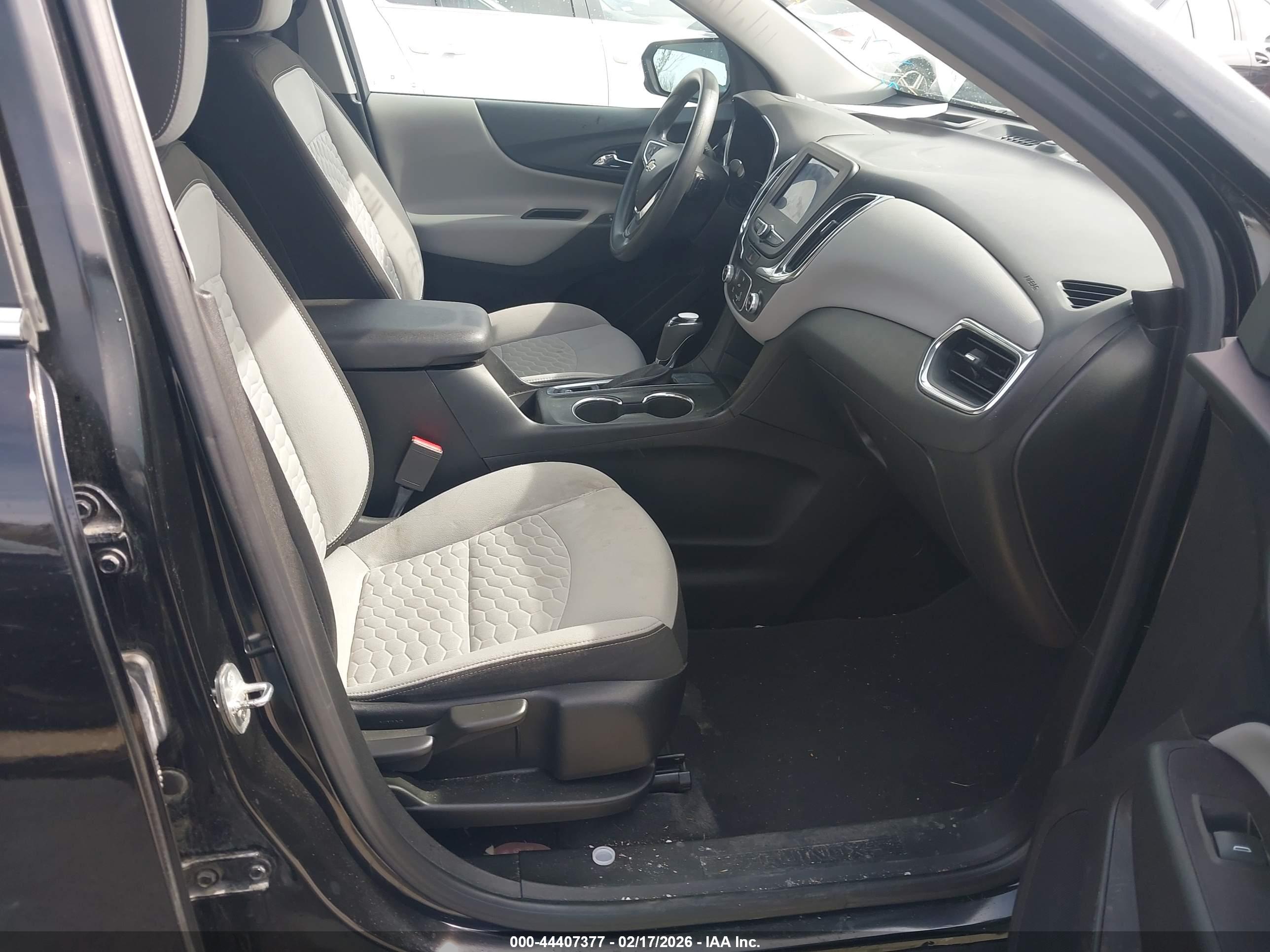 CHEVROLET EQUINOX image 5