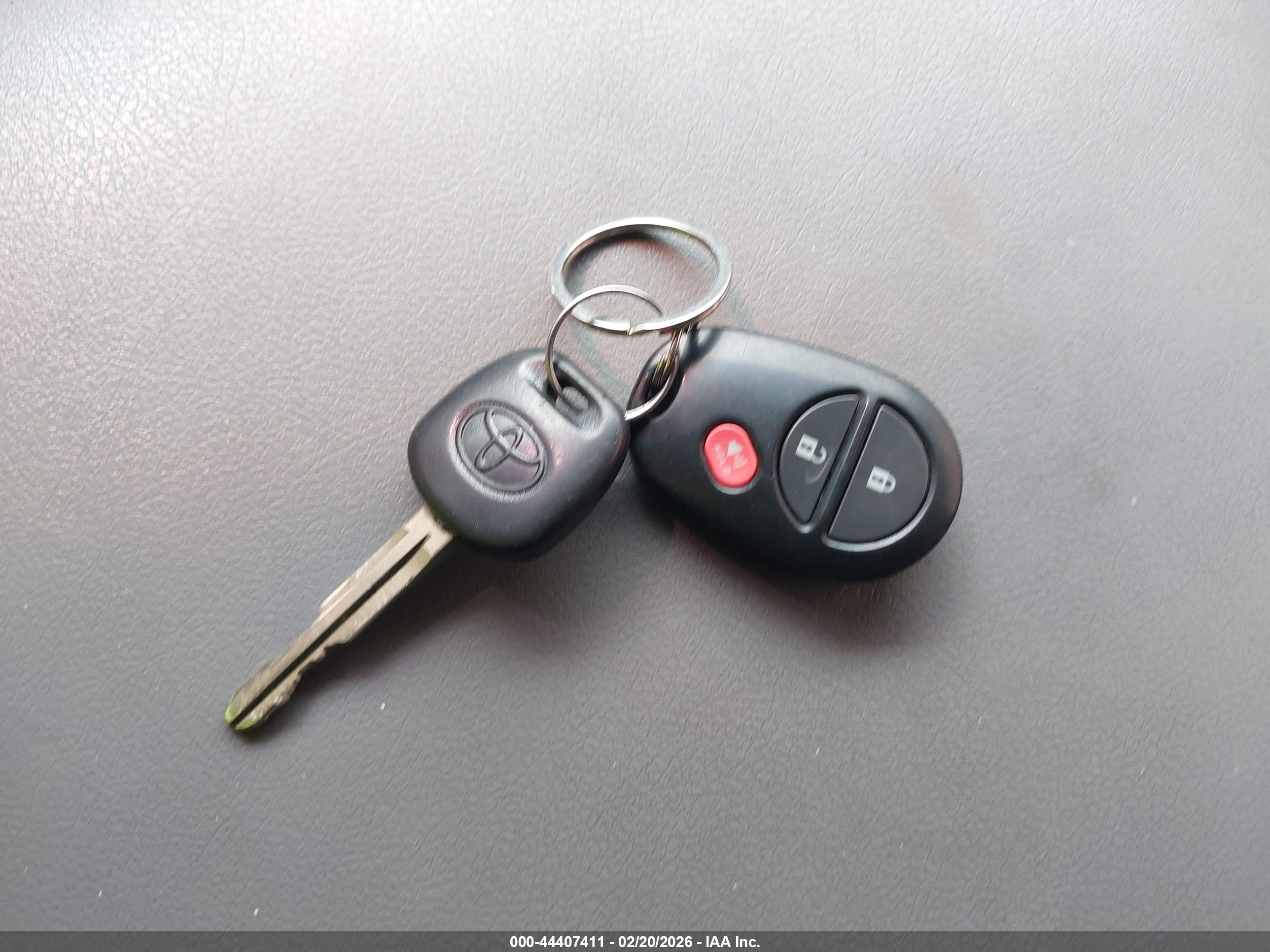 TOYOTA HIGHLANDER image 11