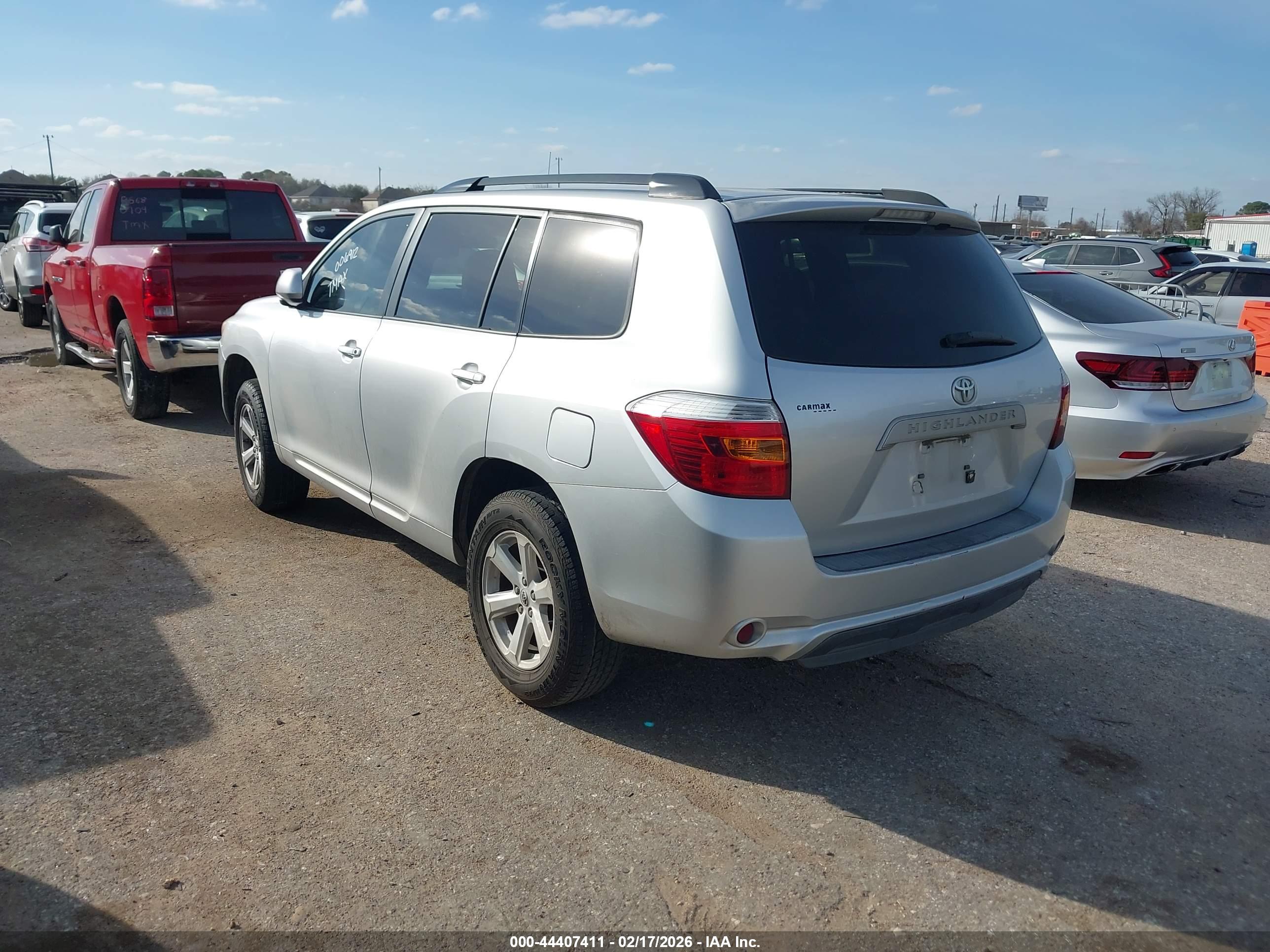 TOYOTA HIGHLANDER image 3