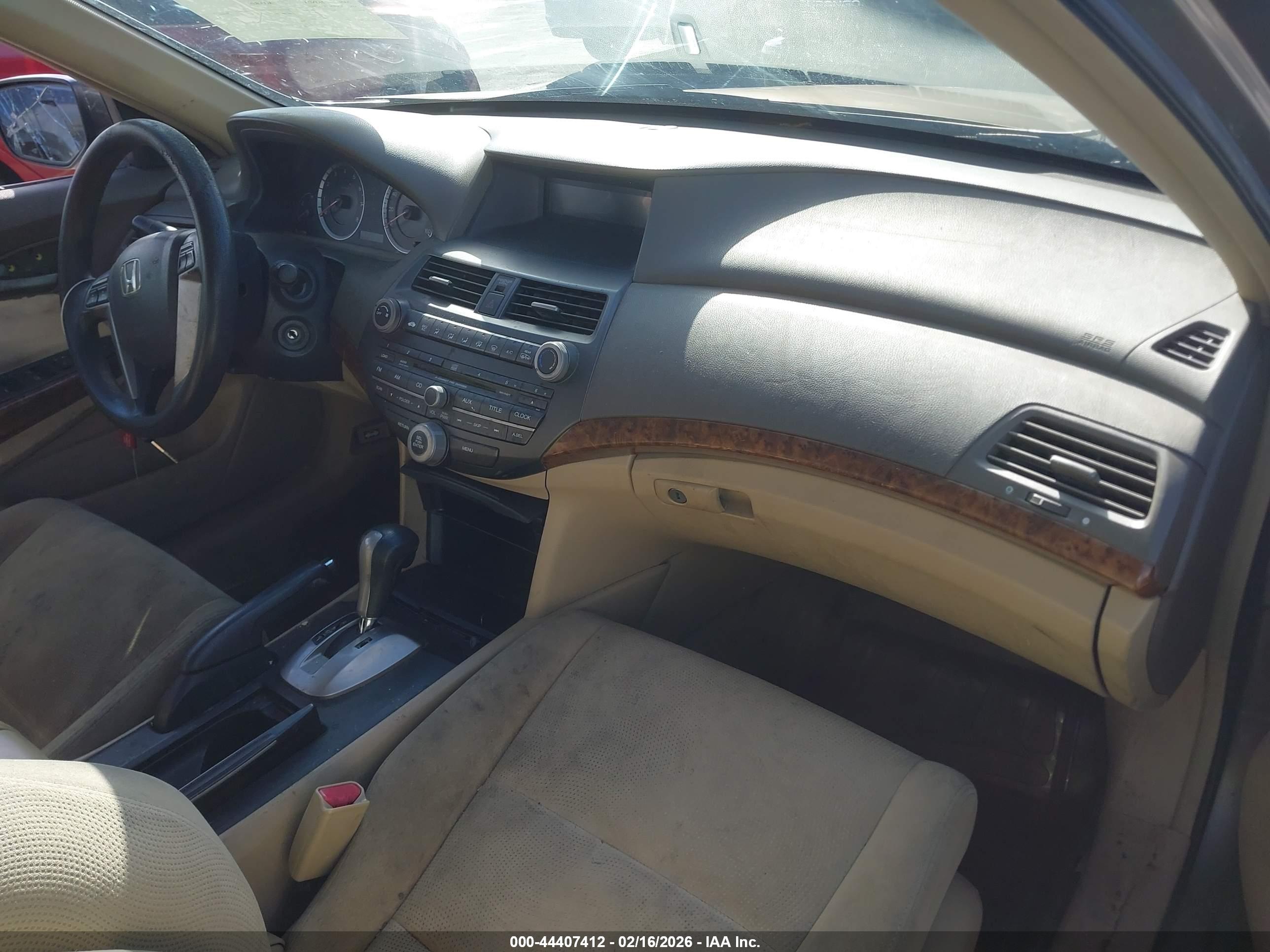 HONDA ACCORD image 5