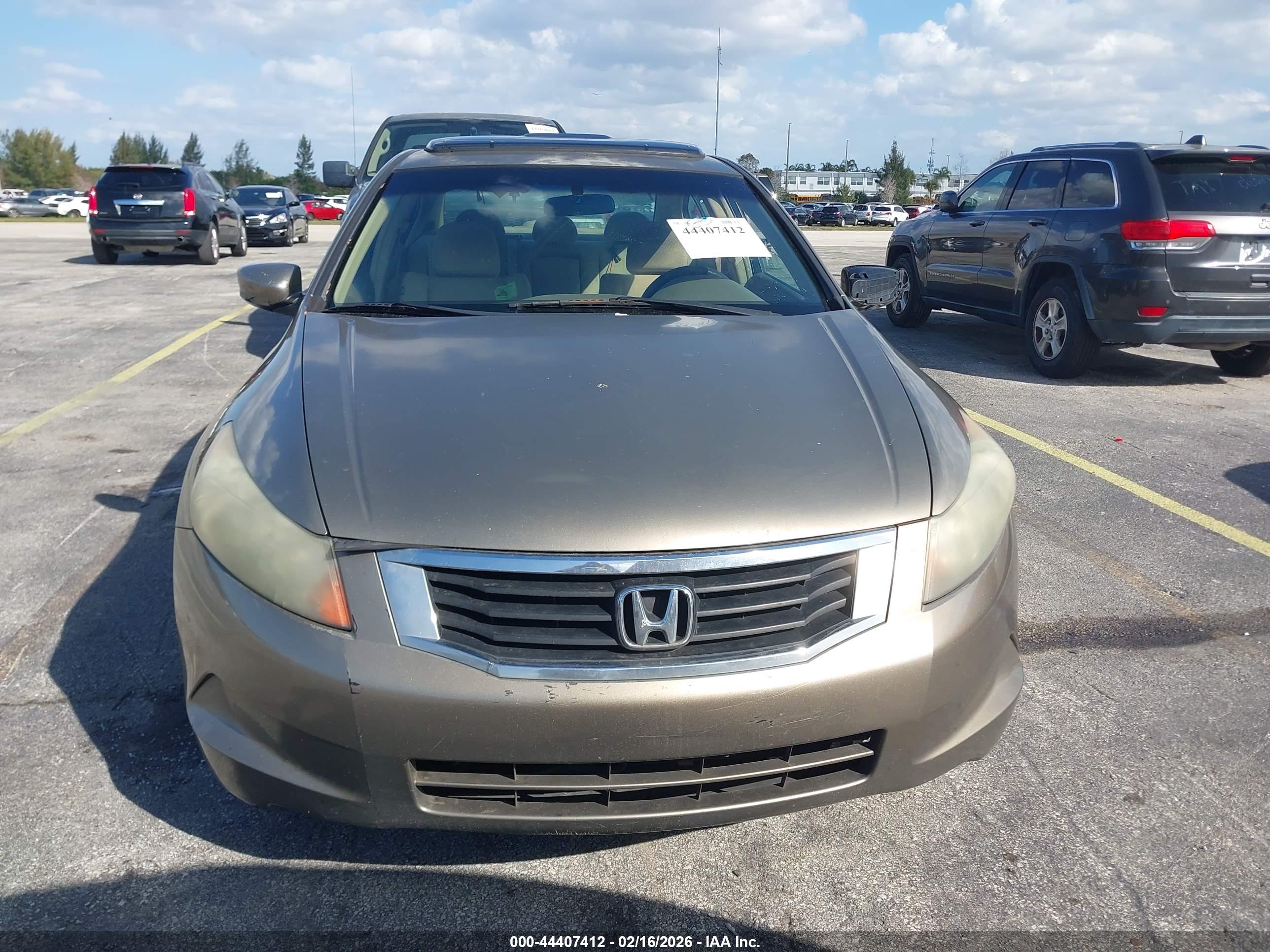 HONDA ACCORD image 6