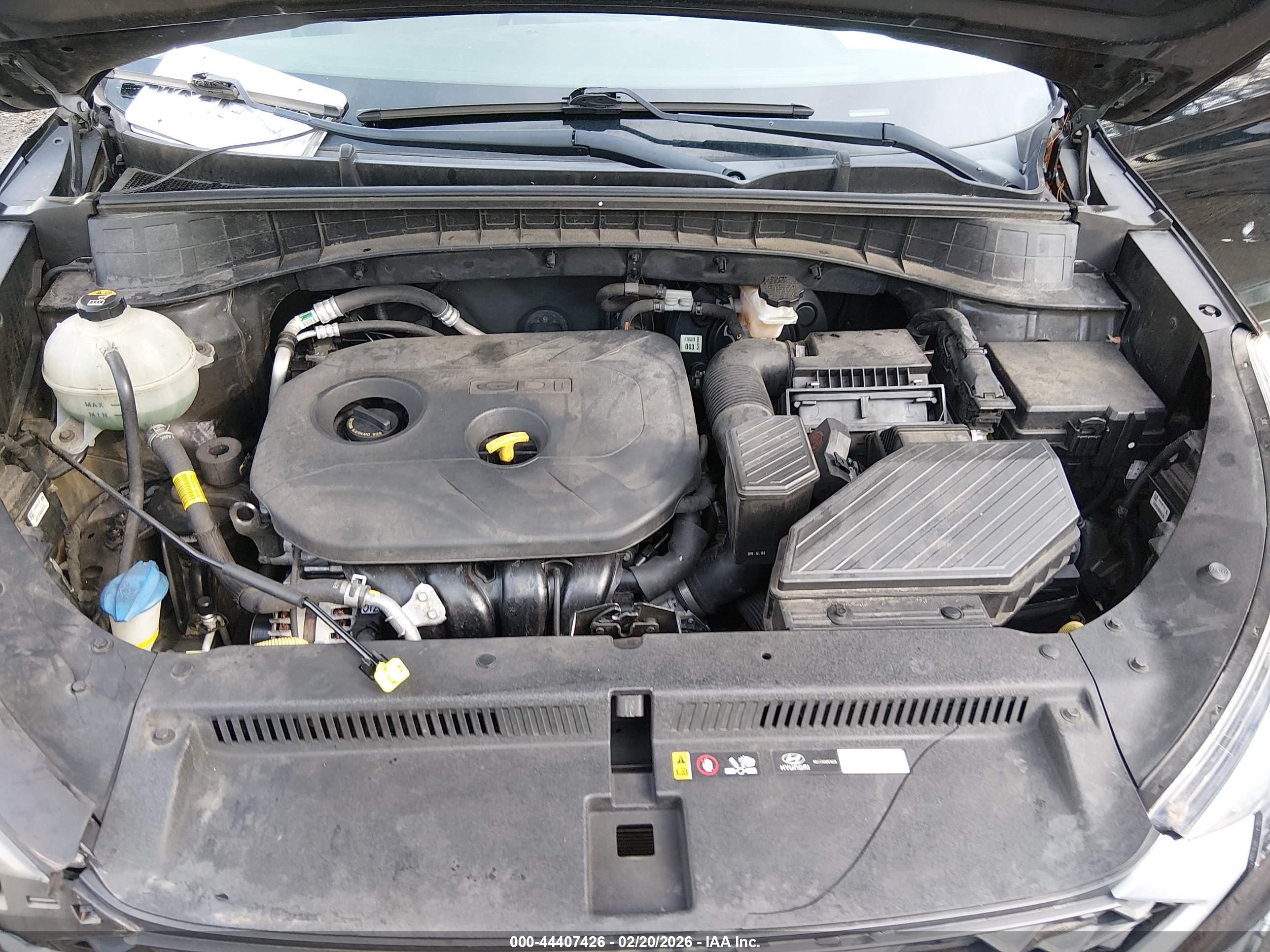 HYUNDAI TUCSON image 10