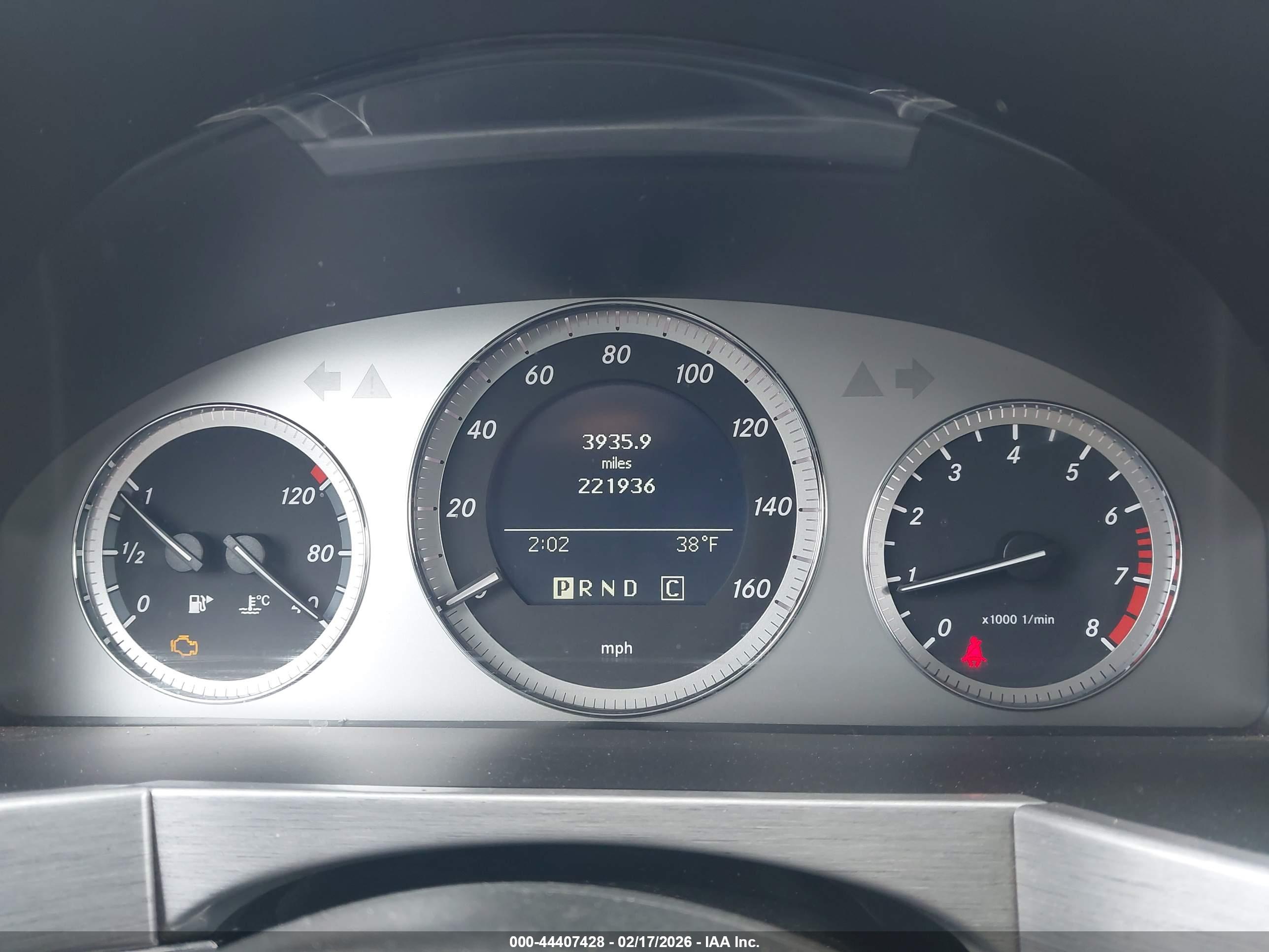 MERCEDES-BENZ GLK image 7