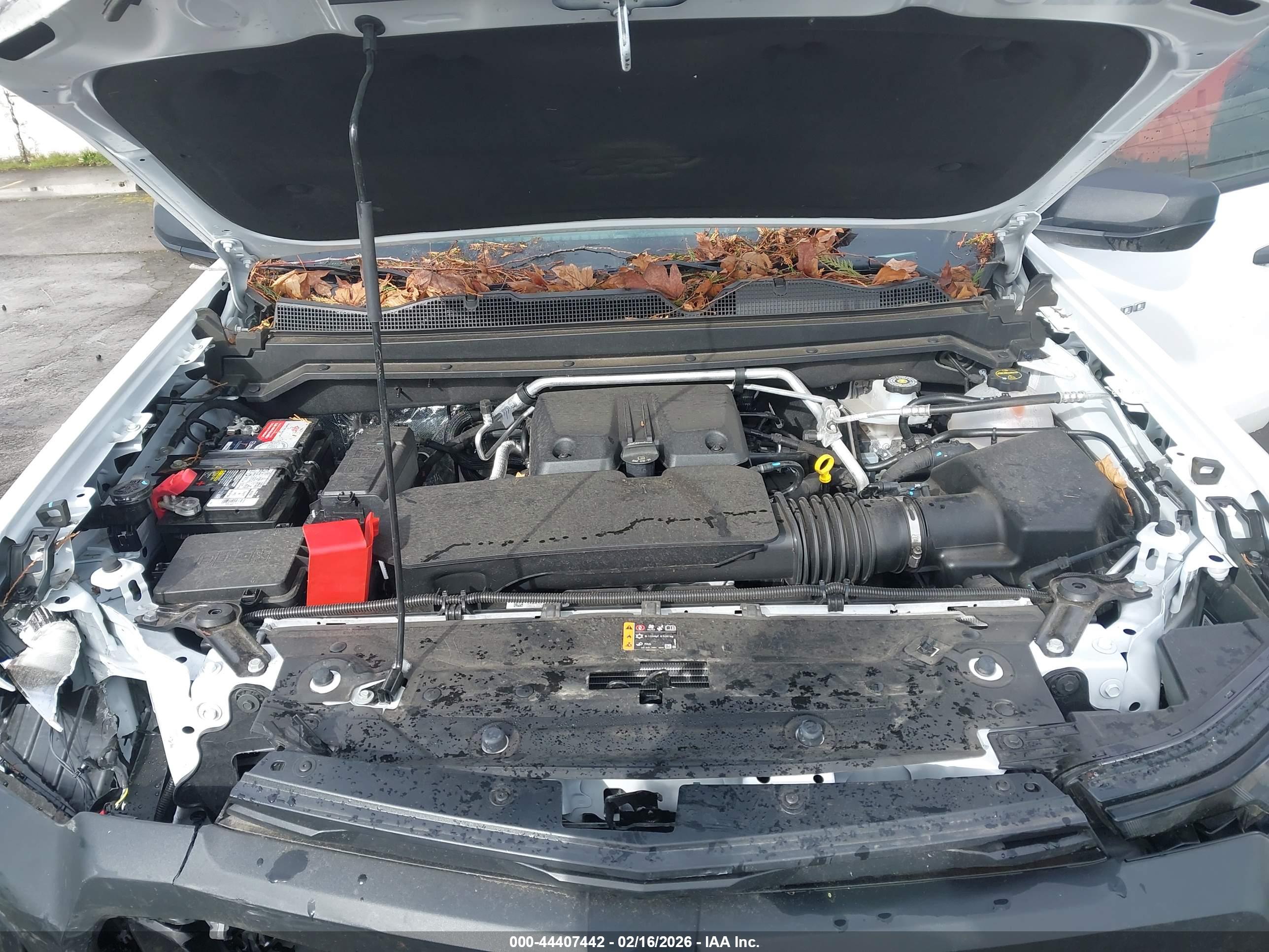 CHEVROLET COLORADO image 10