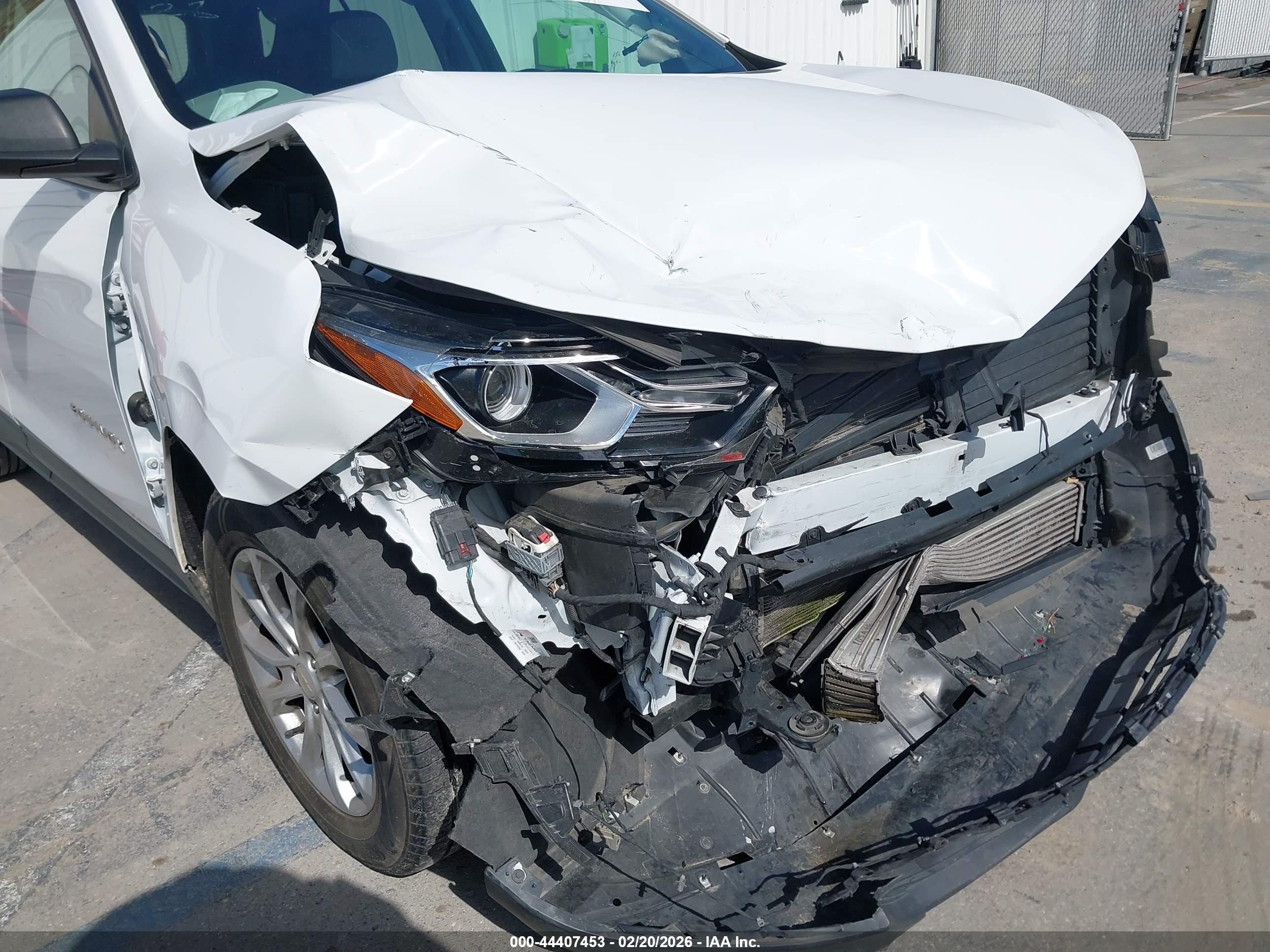 CHEVROLET EQUINOX image 6