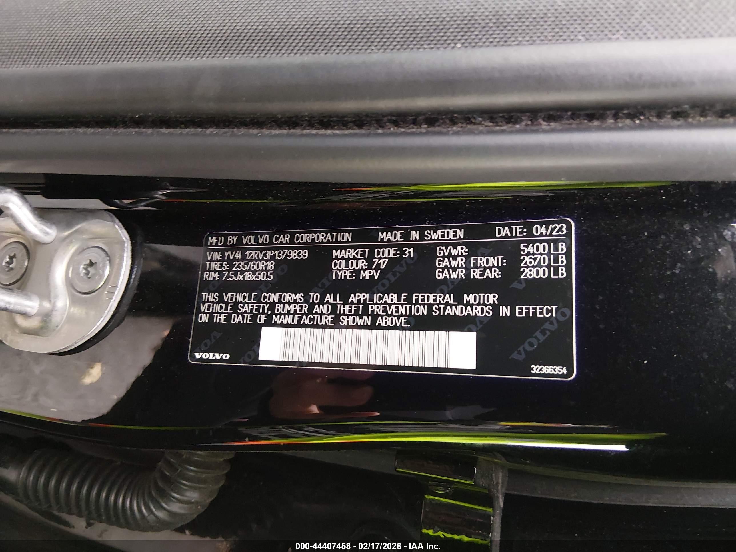 VOLVO XC60 image 9