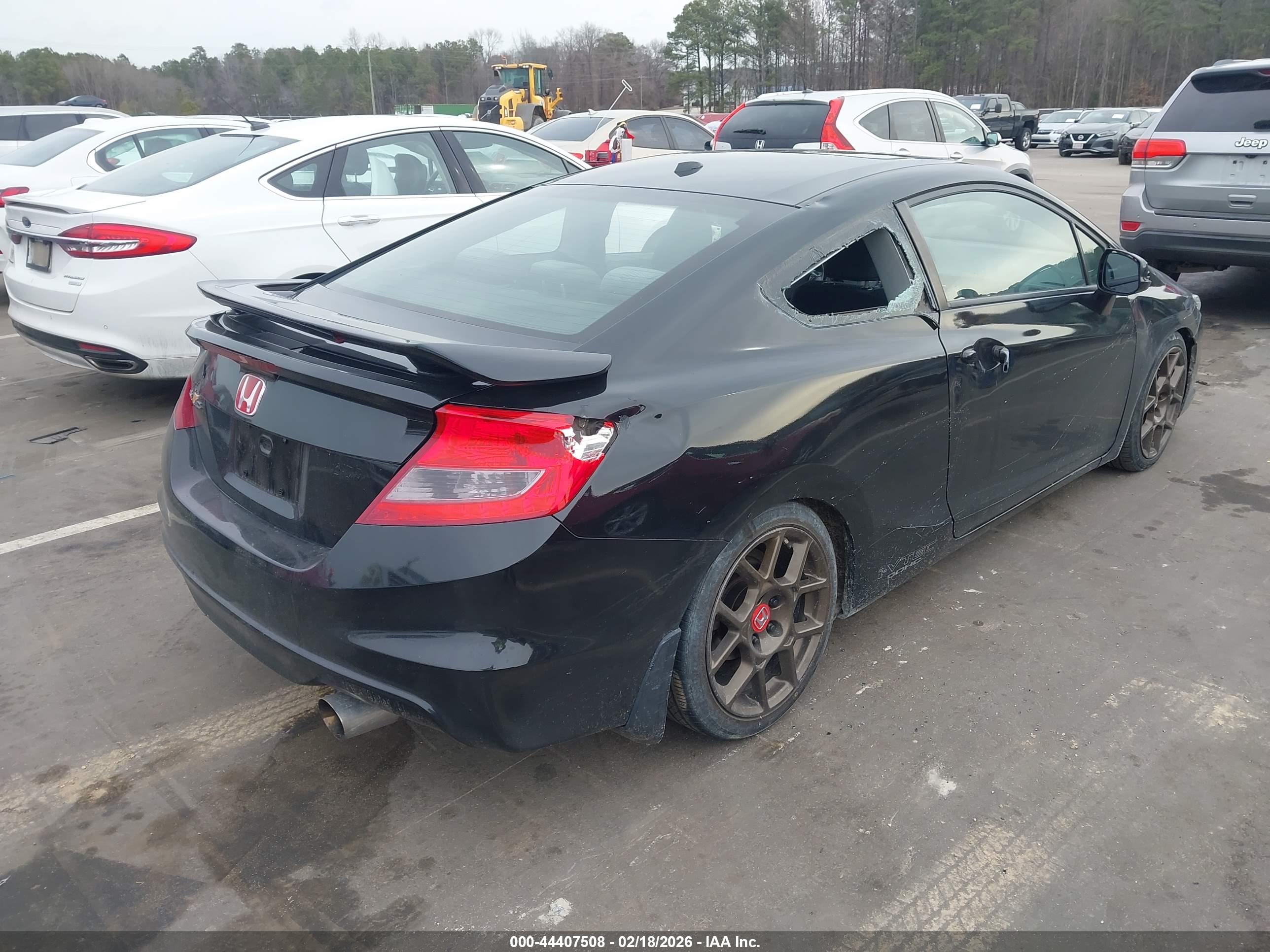 HONDA CIVIC image 4