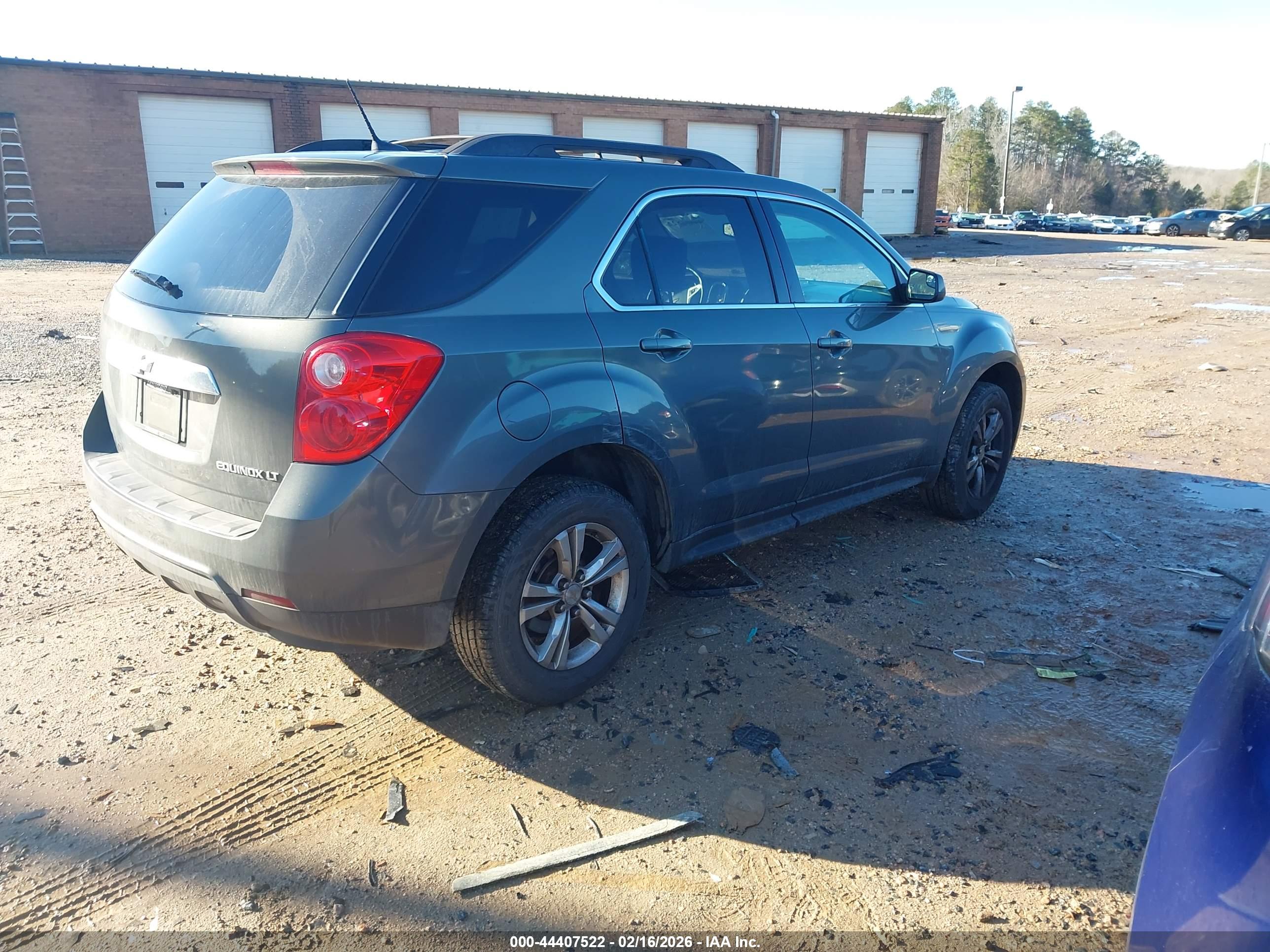 CHEVROLET EQUINOX image 4