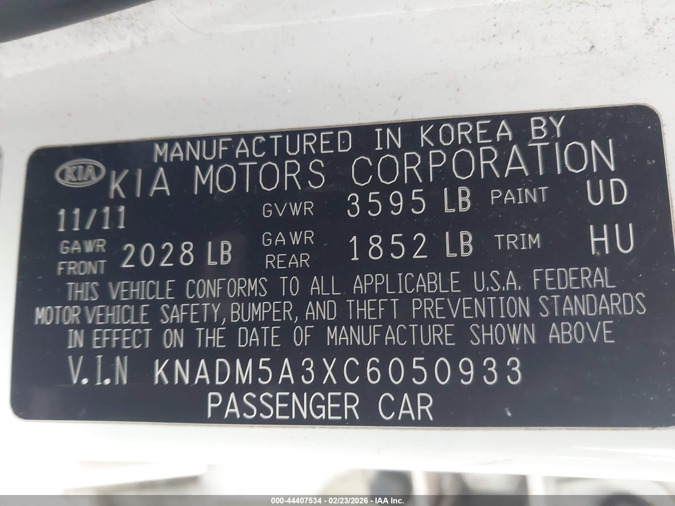 KIA RIO5 image 9