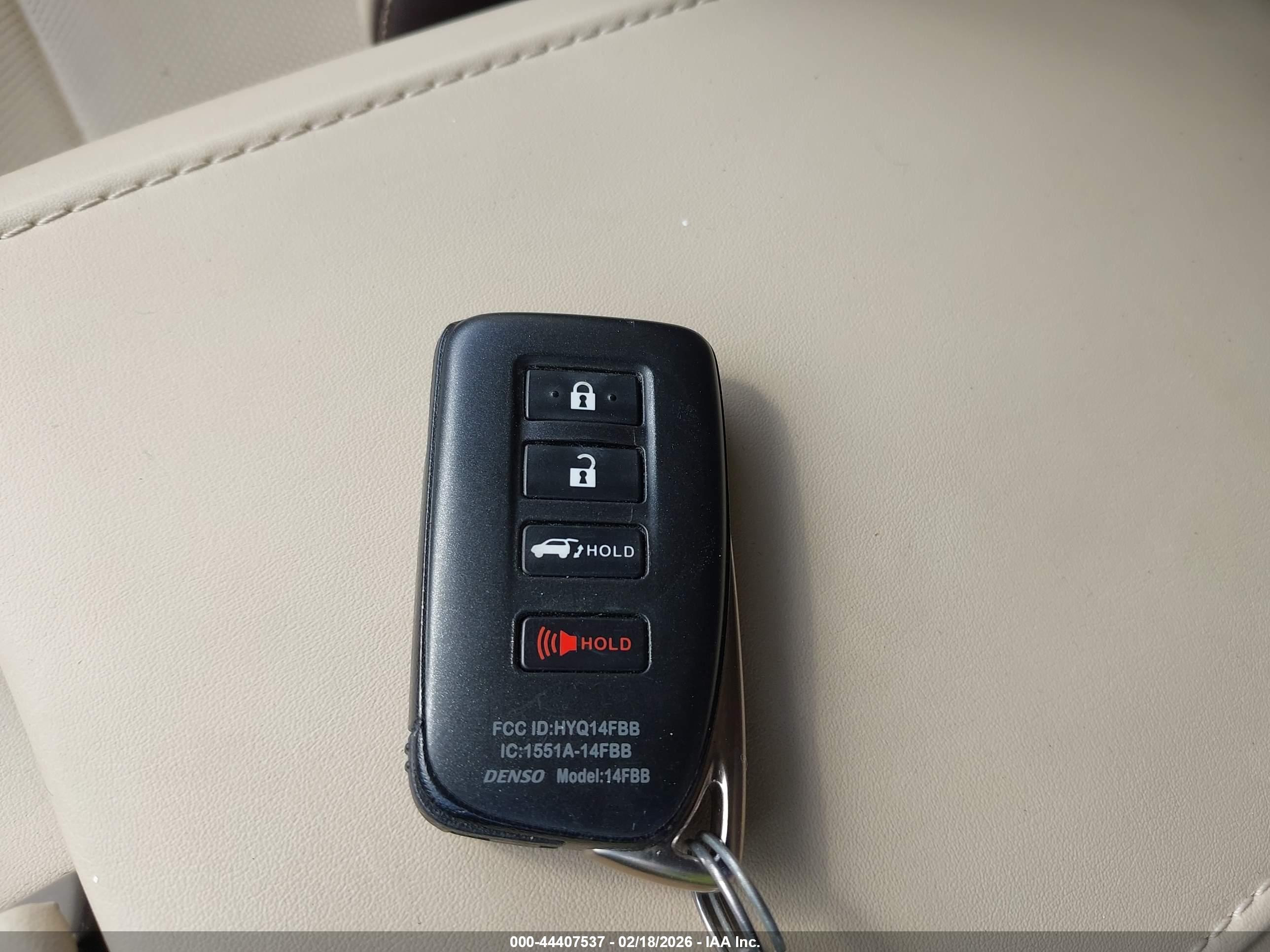 LEXUS RX image 11