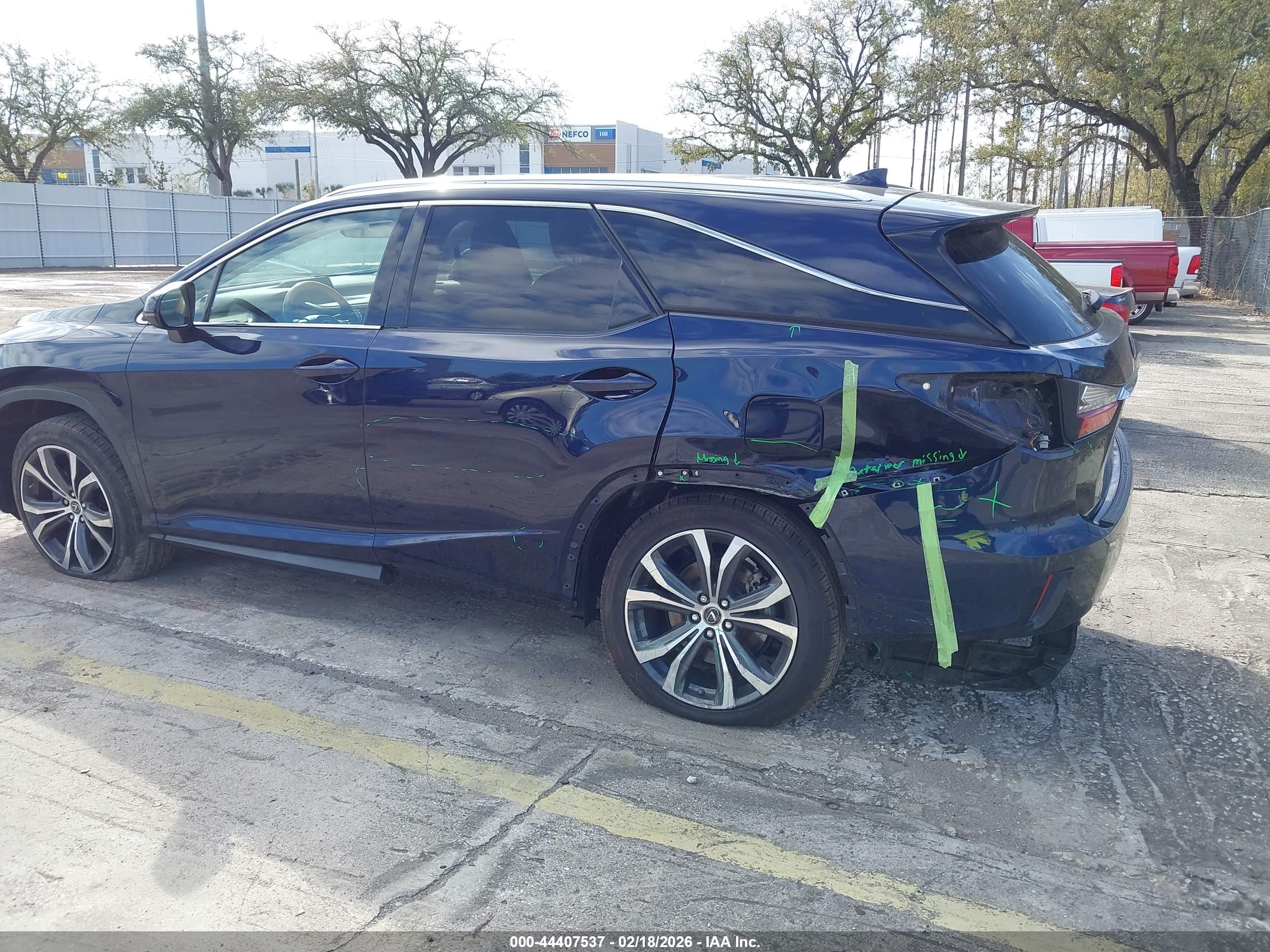 LEXUS RX image 6