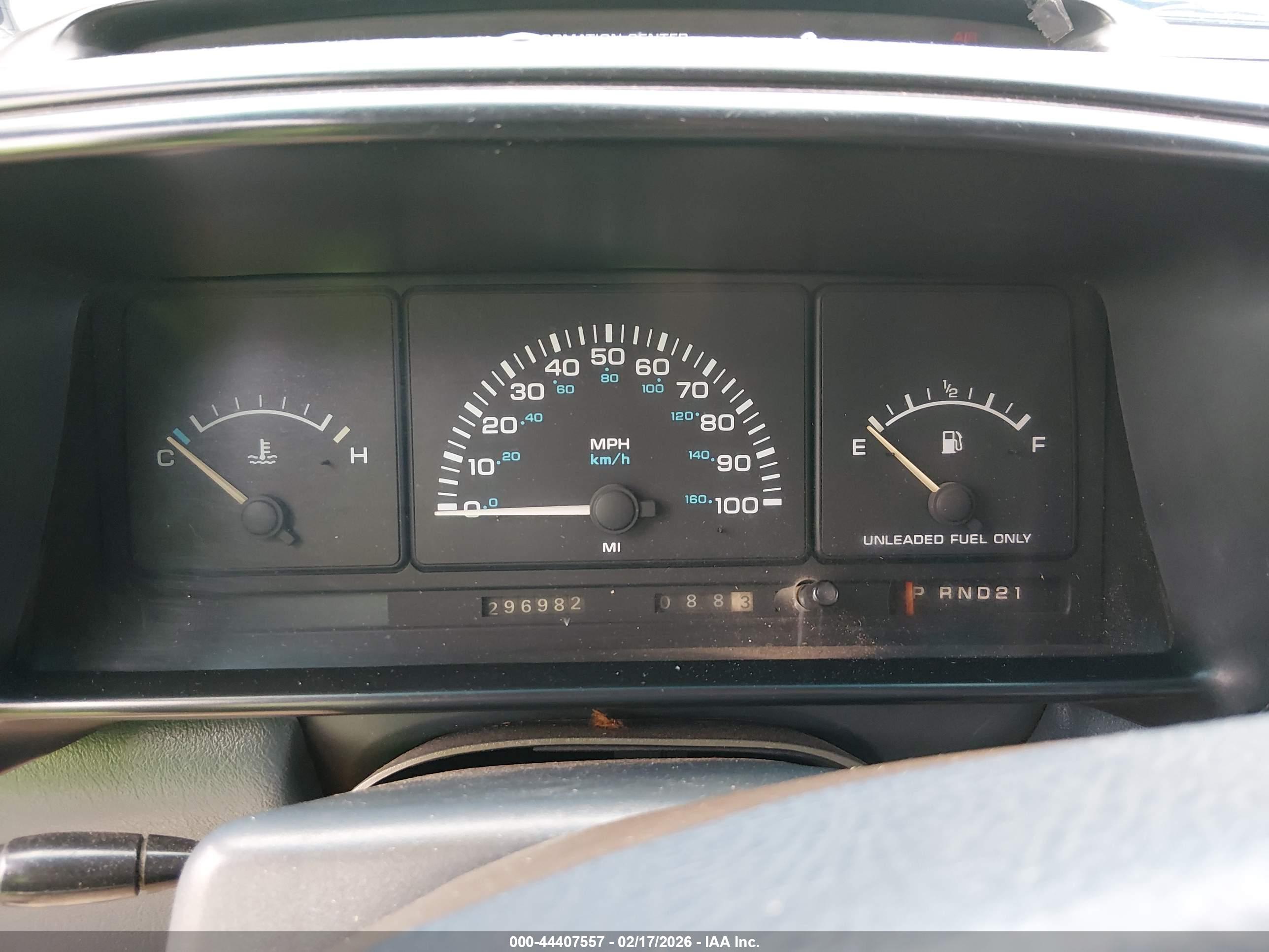 DODGE CARAVAN image 7