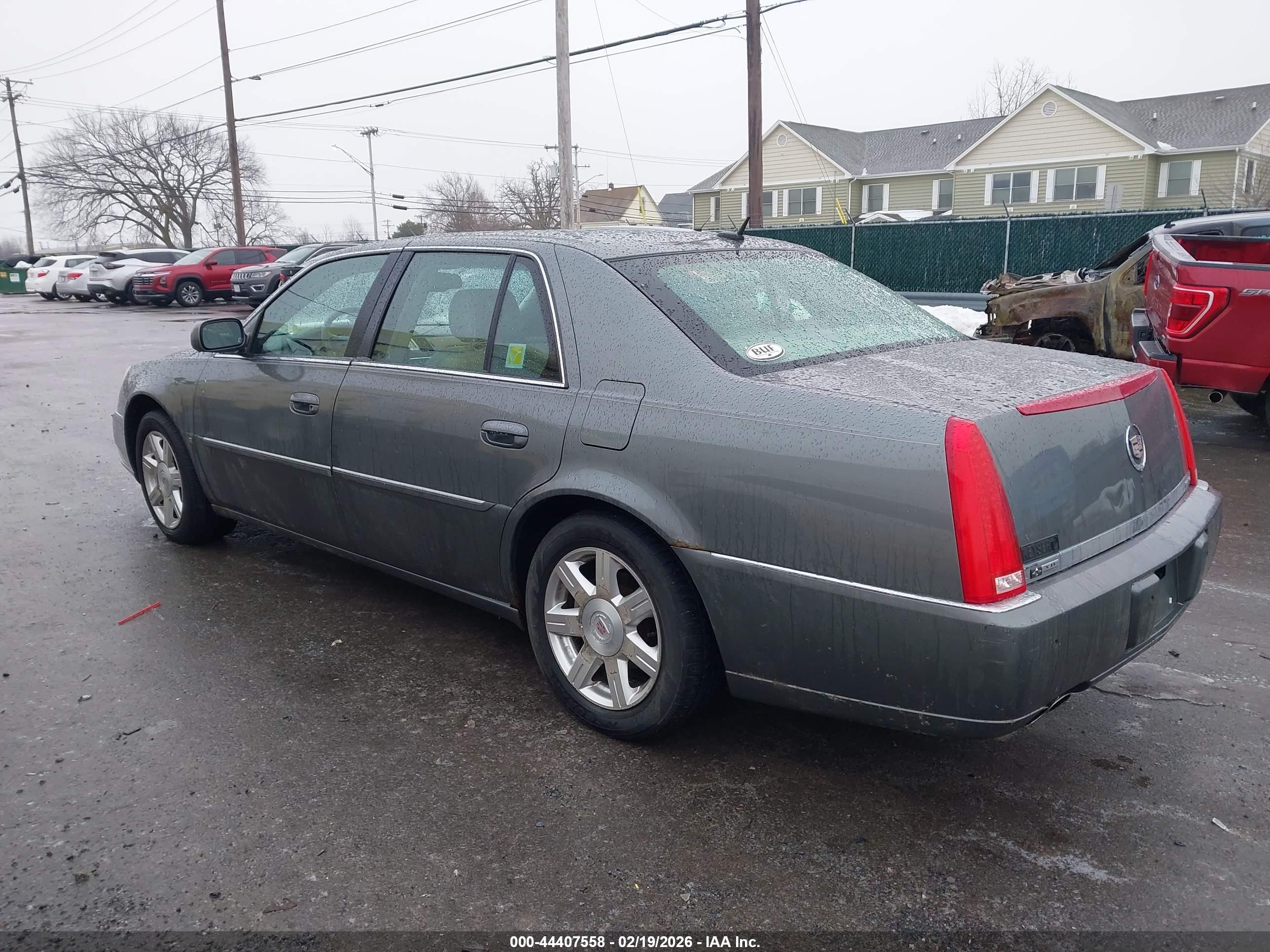 CADILLAC DTS image 3