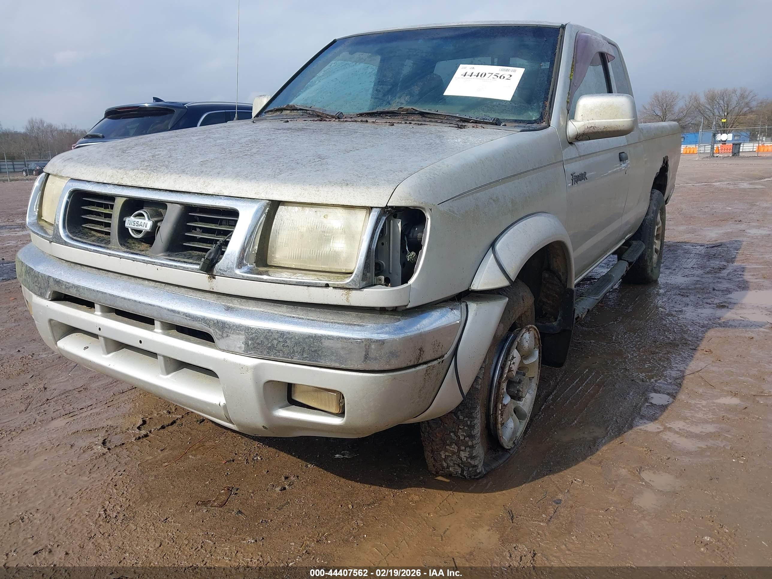 NISSAN FRONTIER image 6