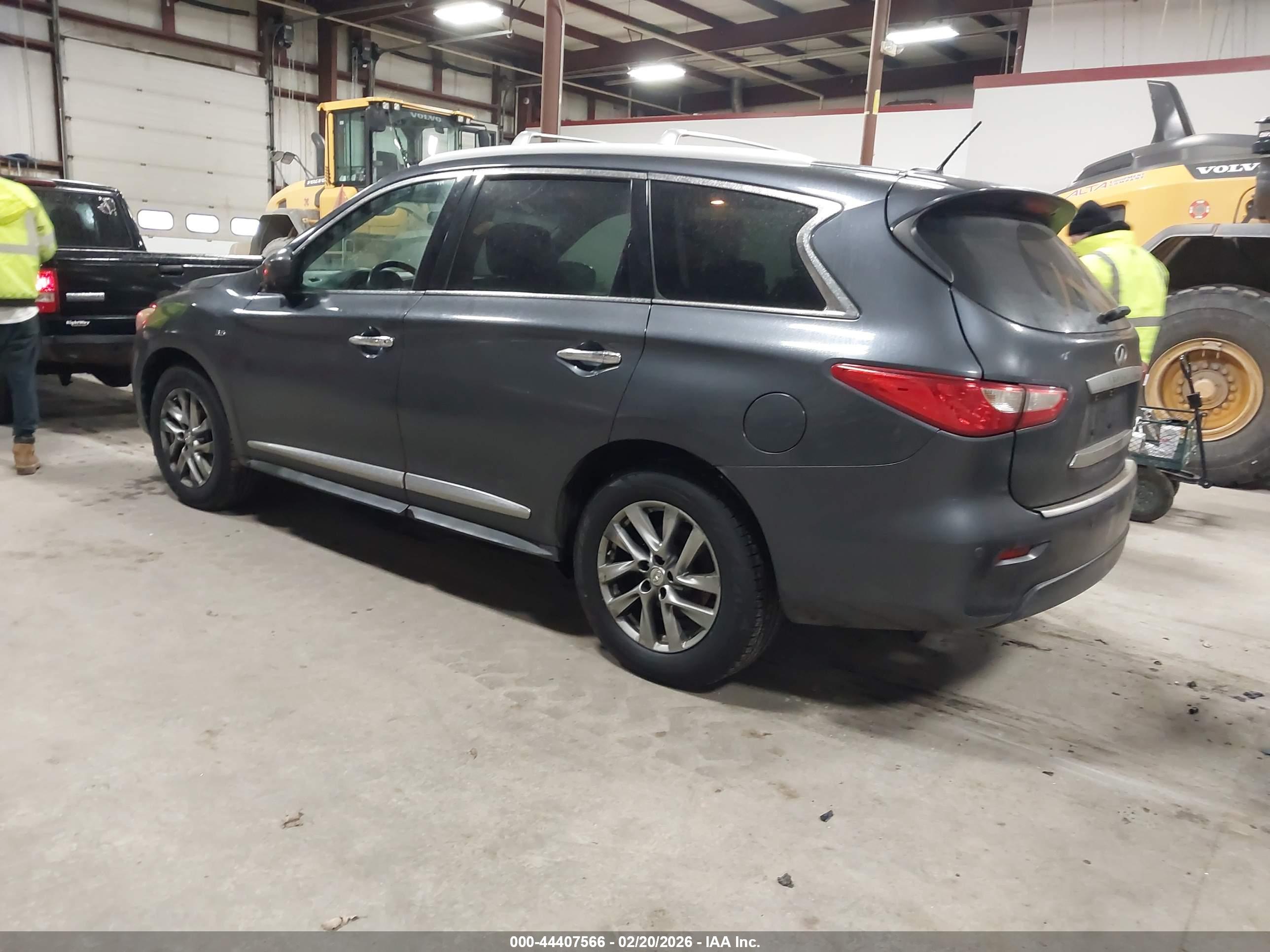 INFINITI QX60 image 3