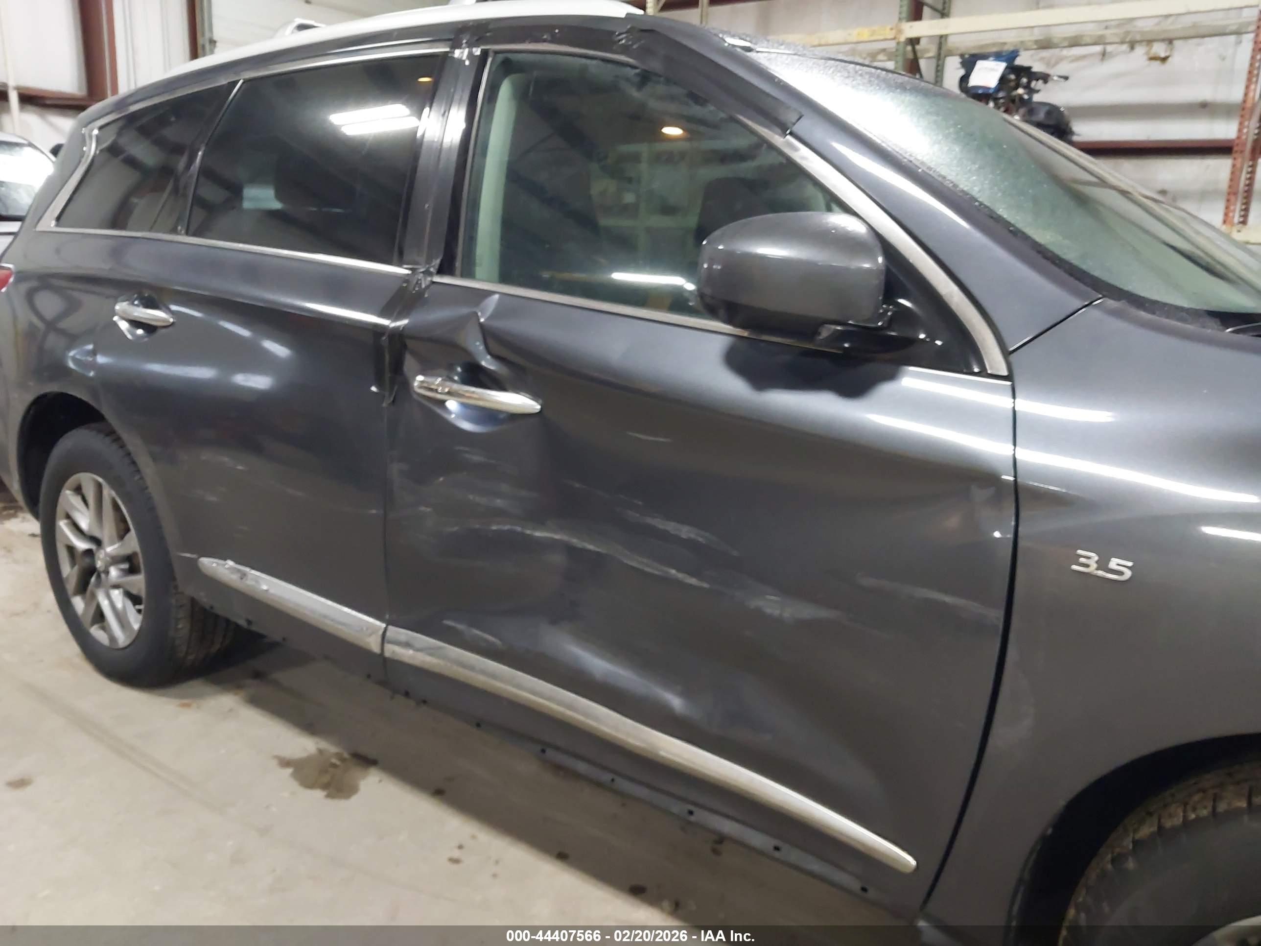 INFINITI QX60 image 6