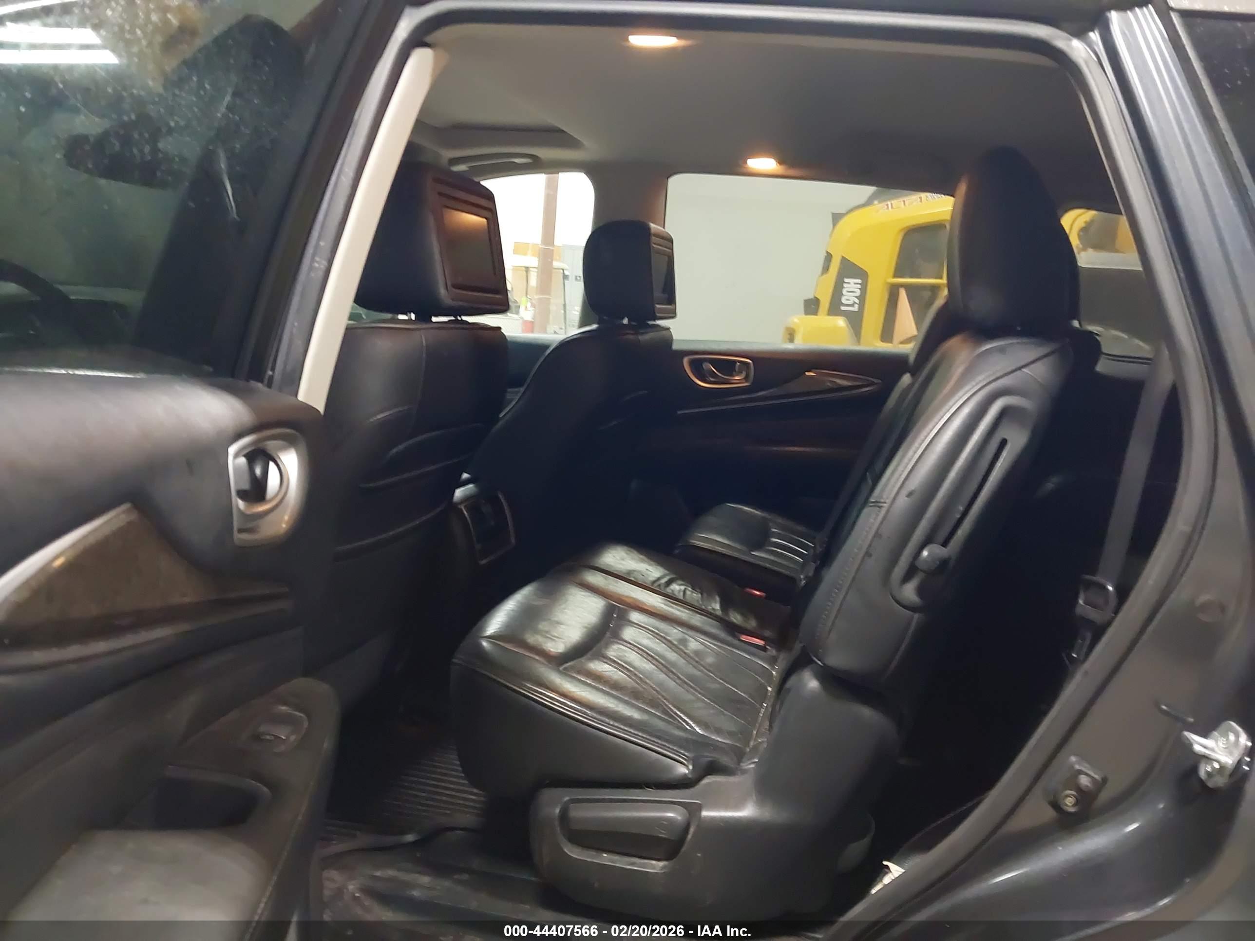 INFINITI QX60 image 8