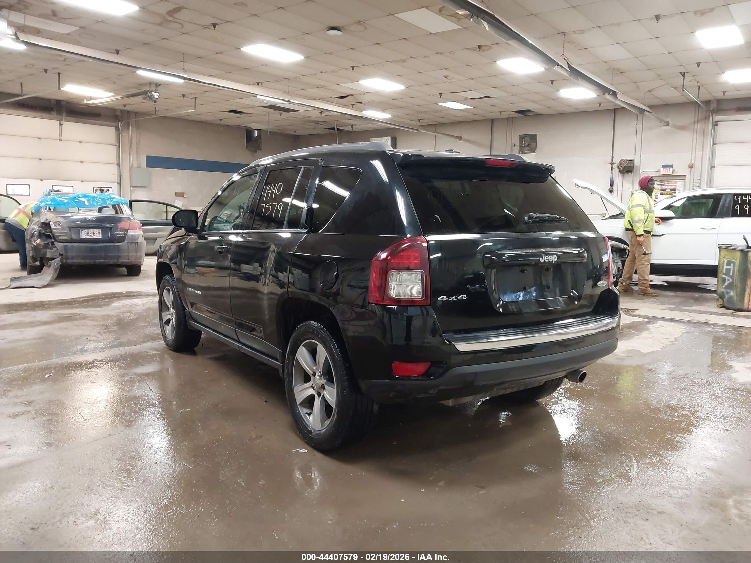 JEEP COMPASS image 3