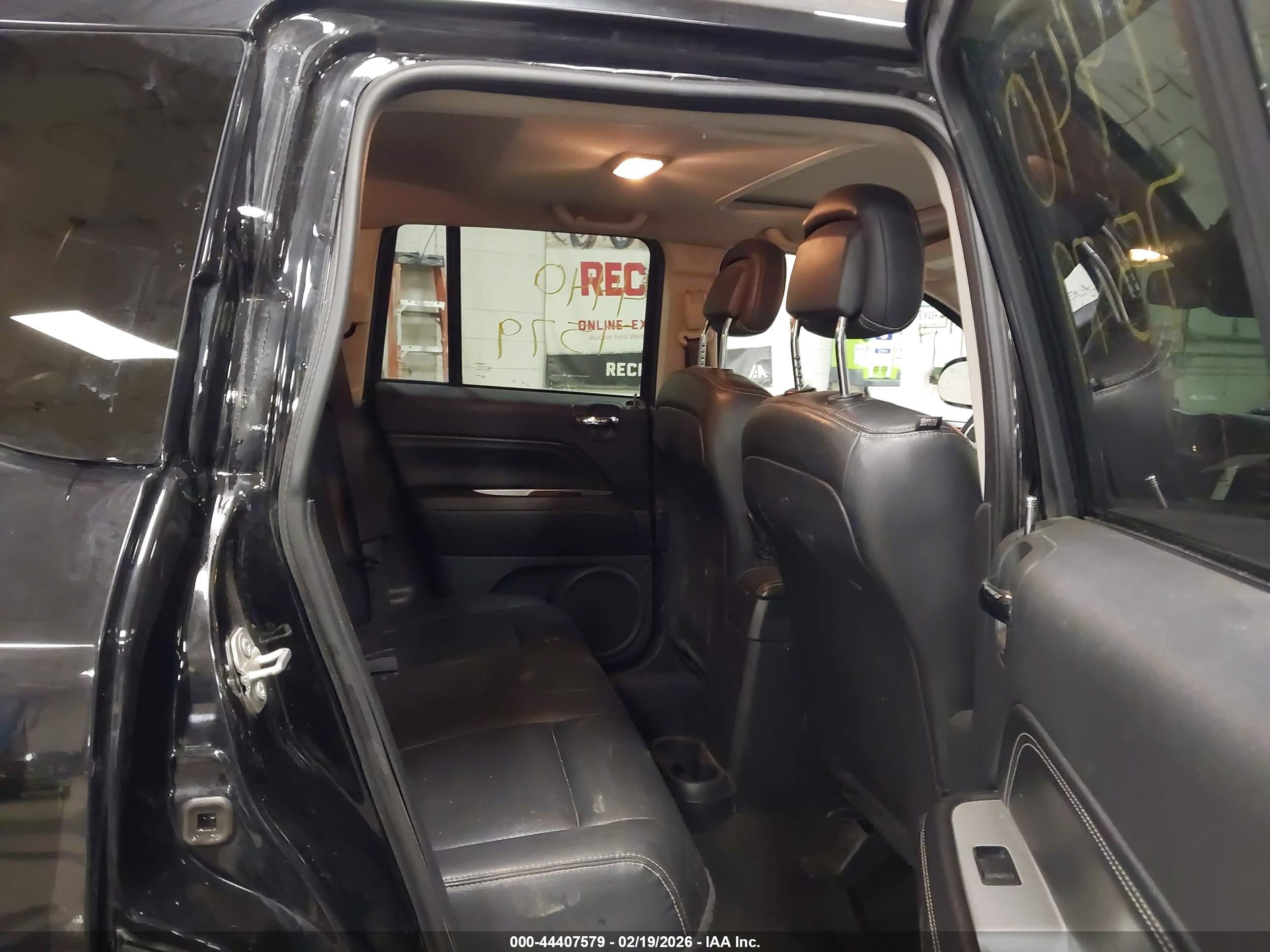 JEEP COMPASS image 8