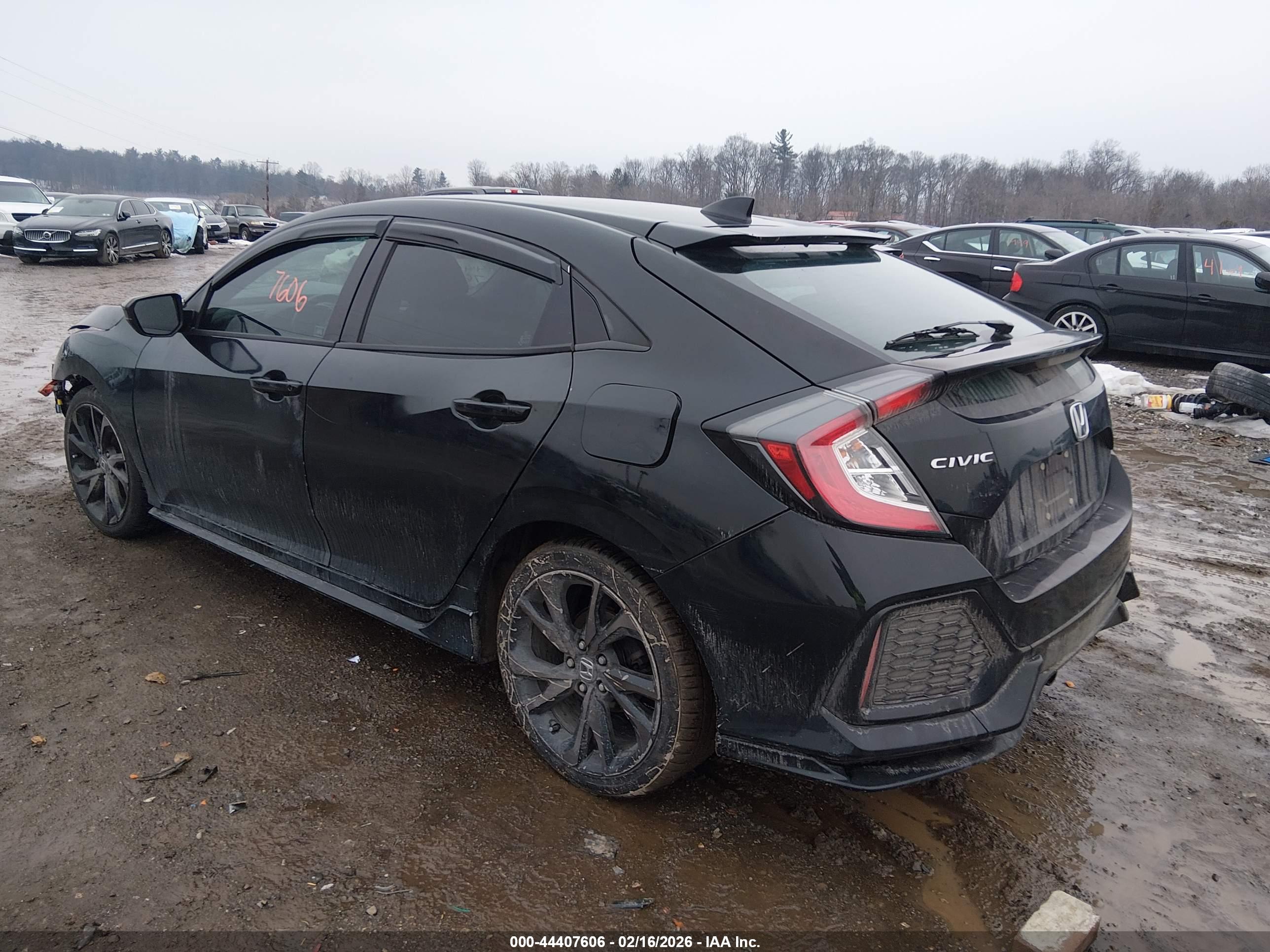 HONDA CIVIC image 3