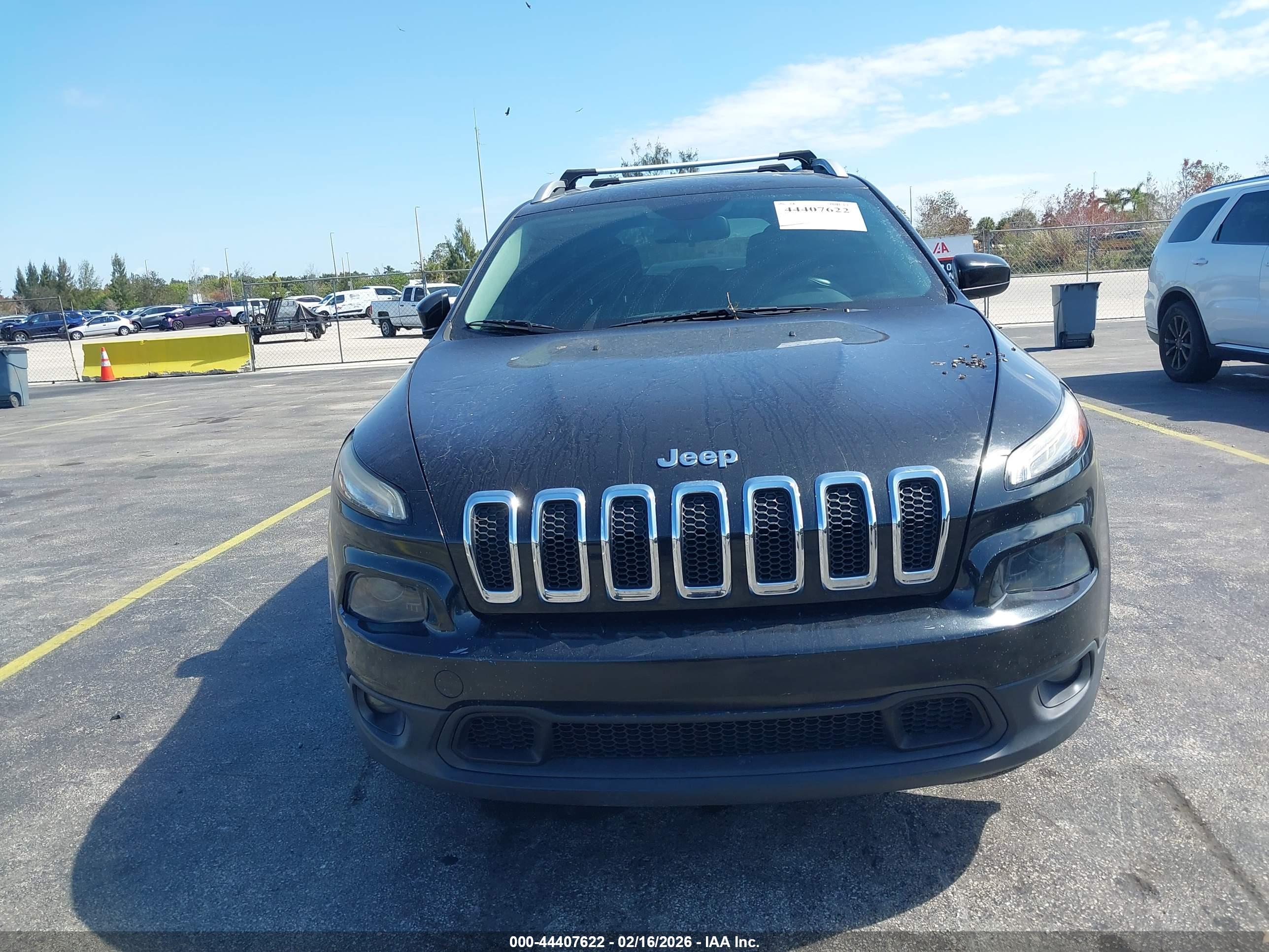 JEEP CHEROKEE image 6