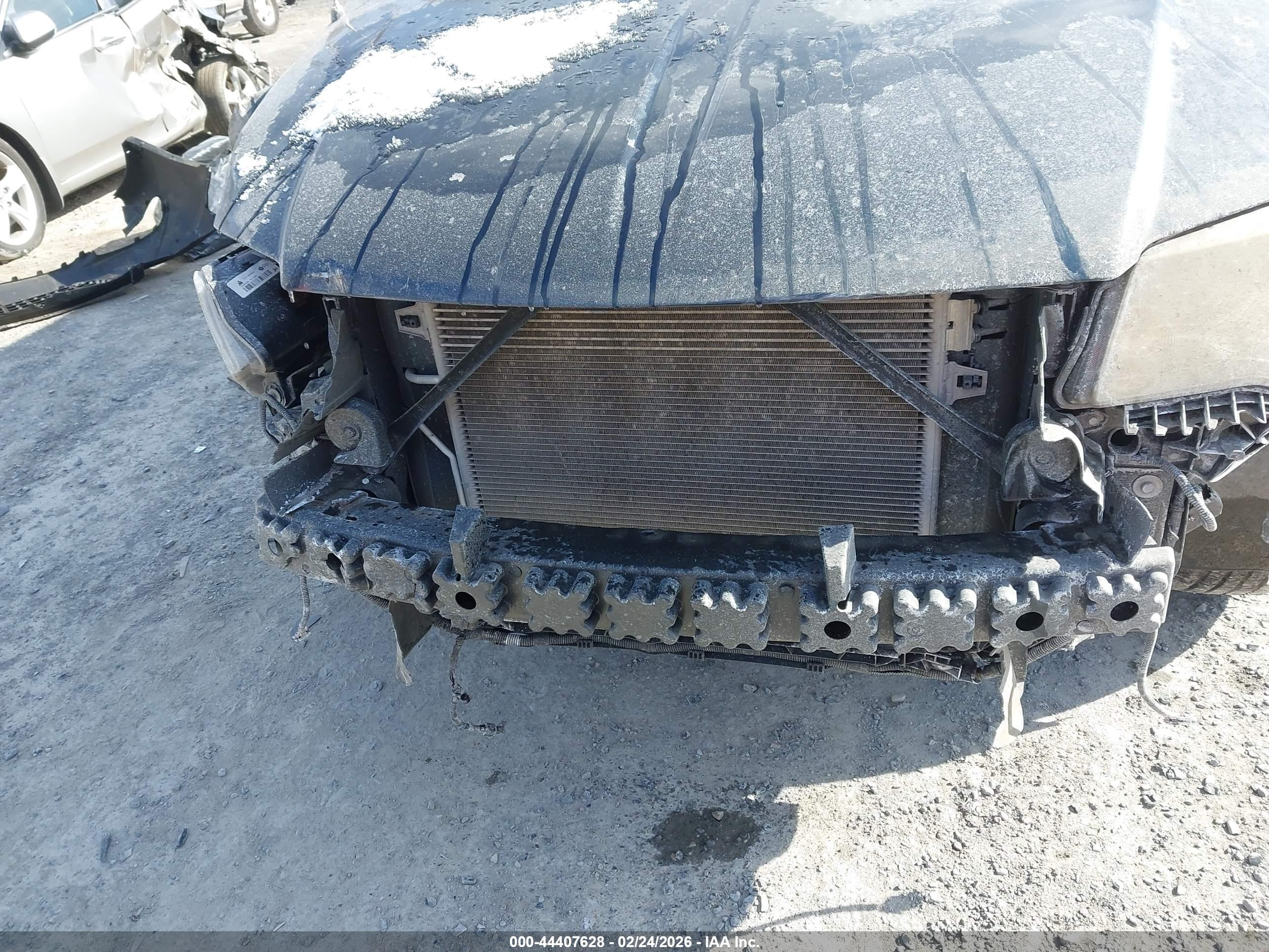 CHRYSLER TOWN image 6