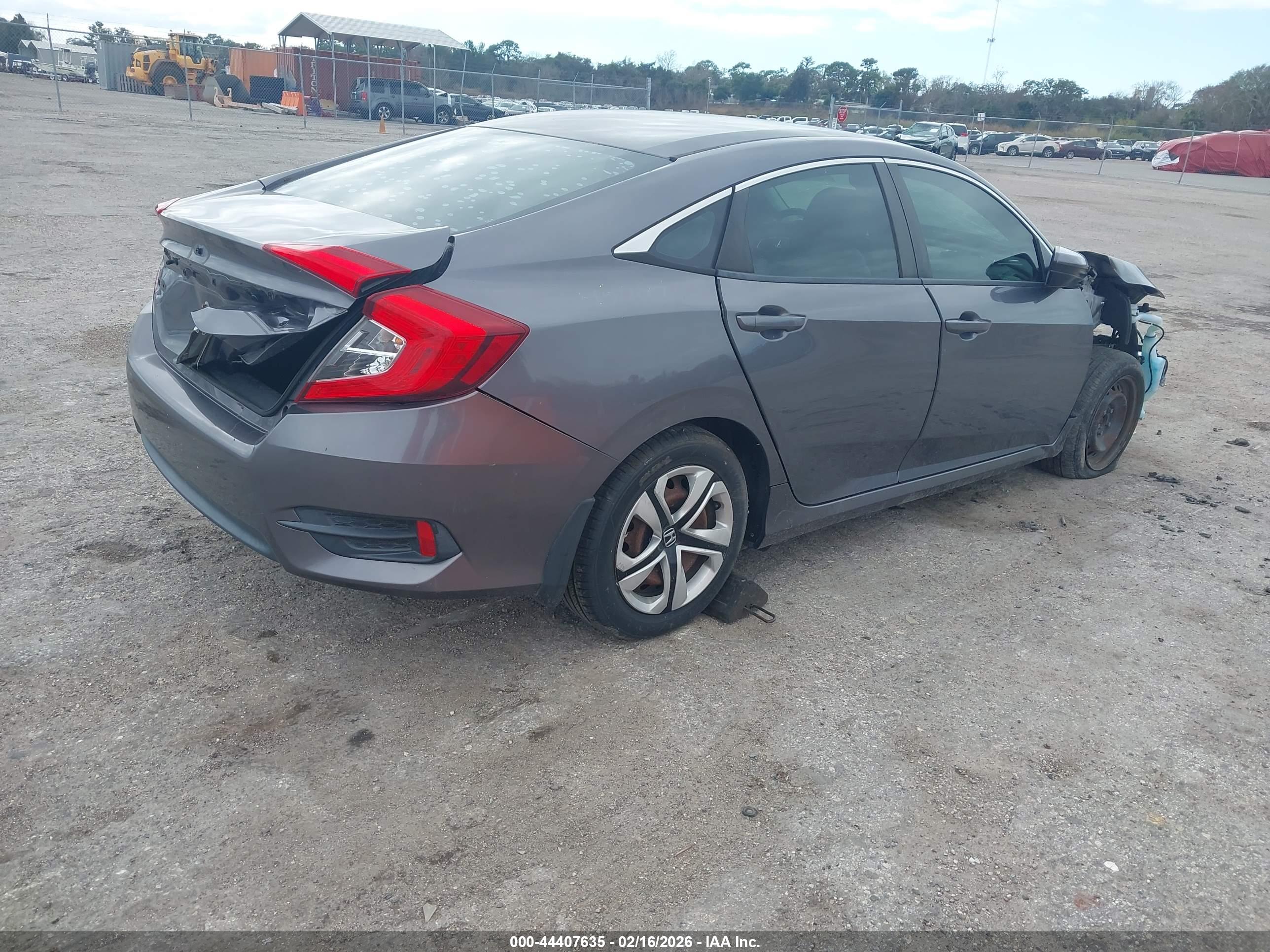 HONDA CIVIC image 4