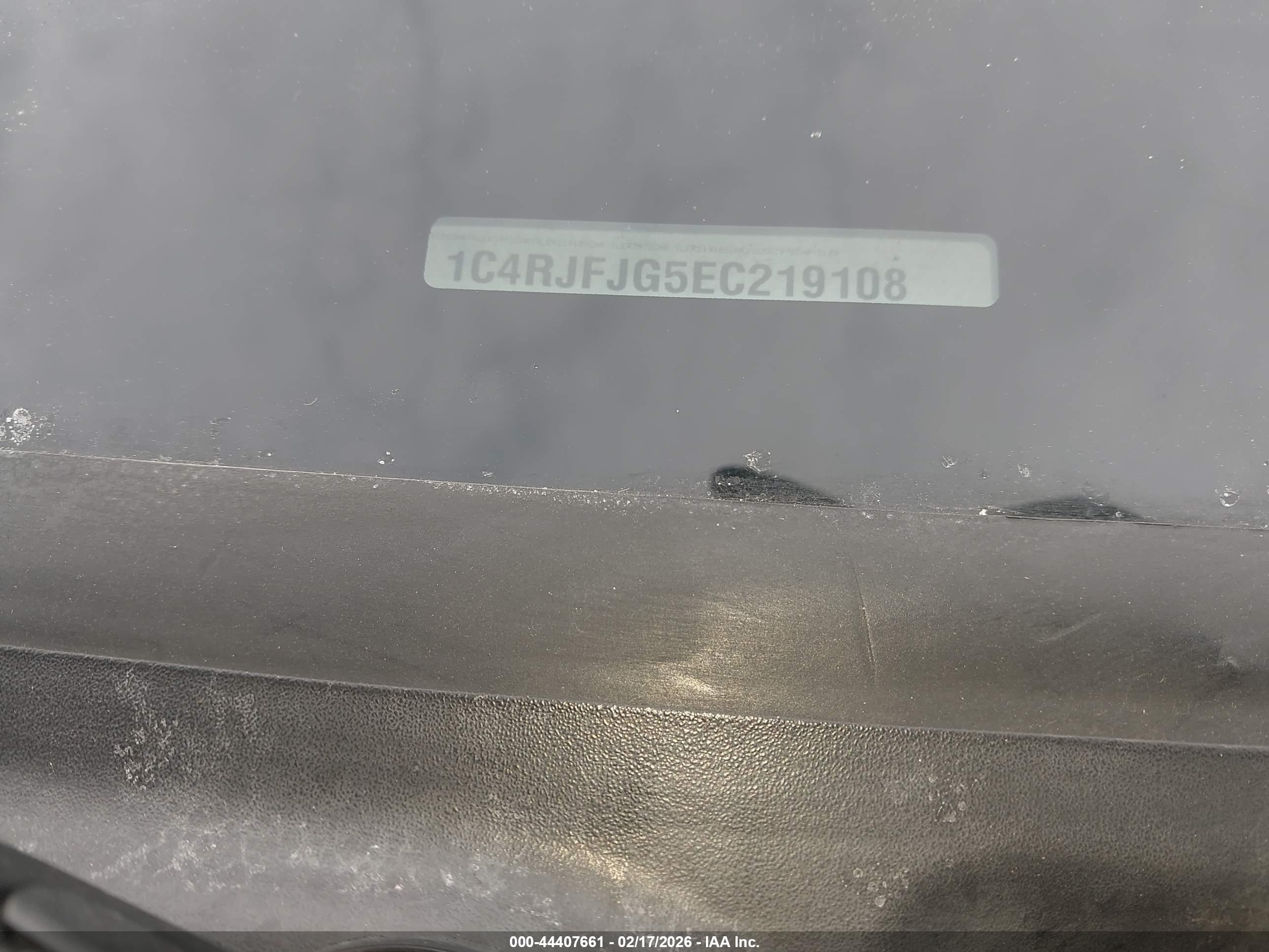 JEEP GRAND image 9