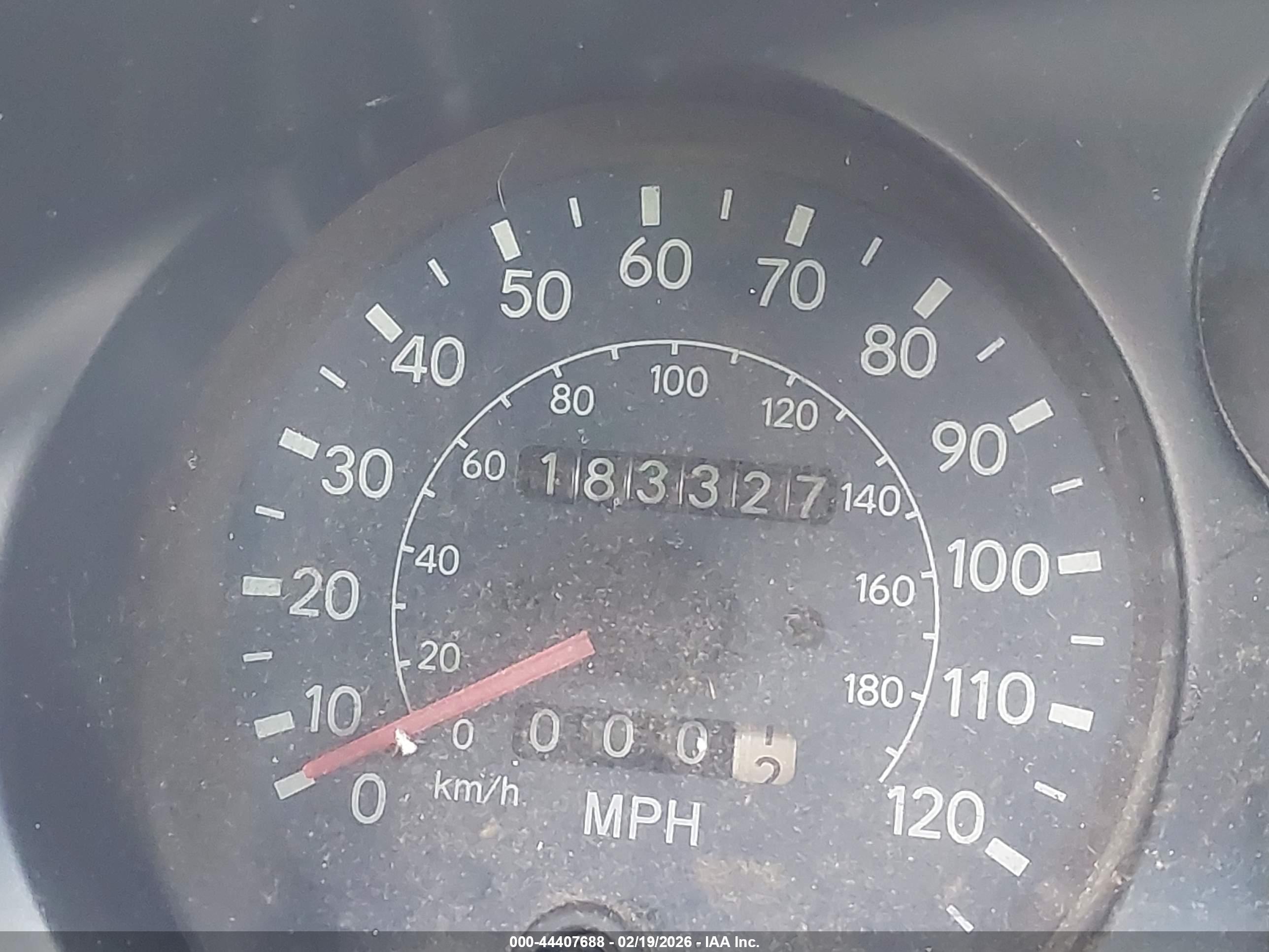 TOYOTA RAV4 image 7