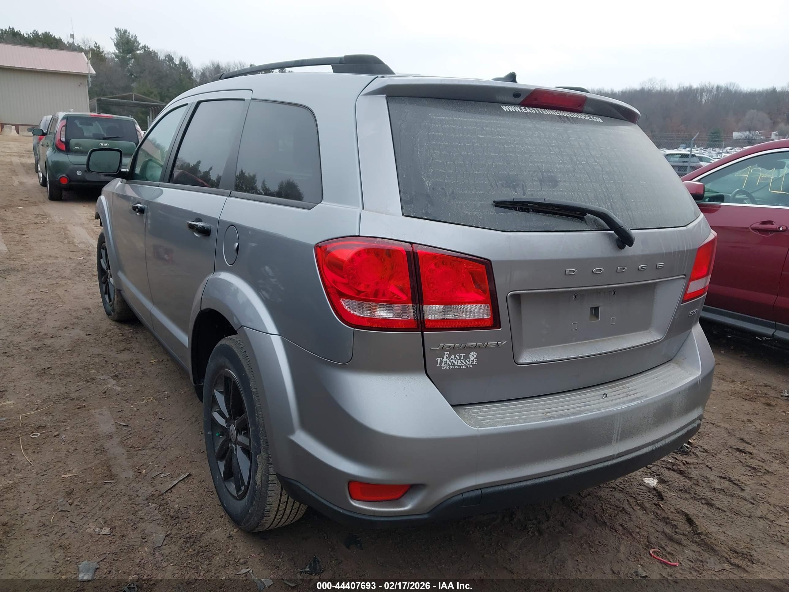 DODGE JOURNEY image 3