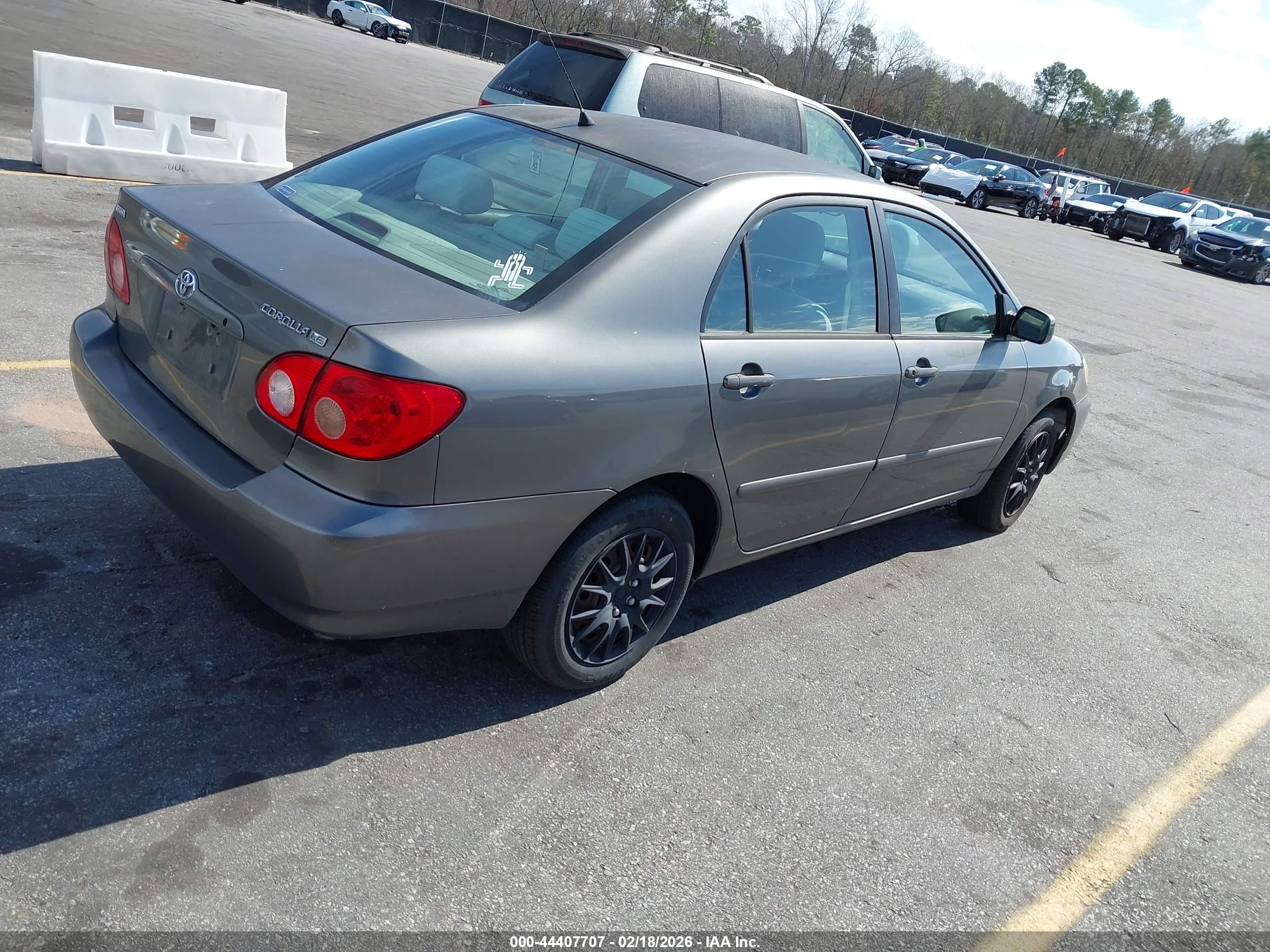 TOYOTA COROLLA image 4
