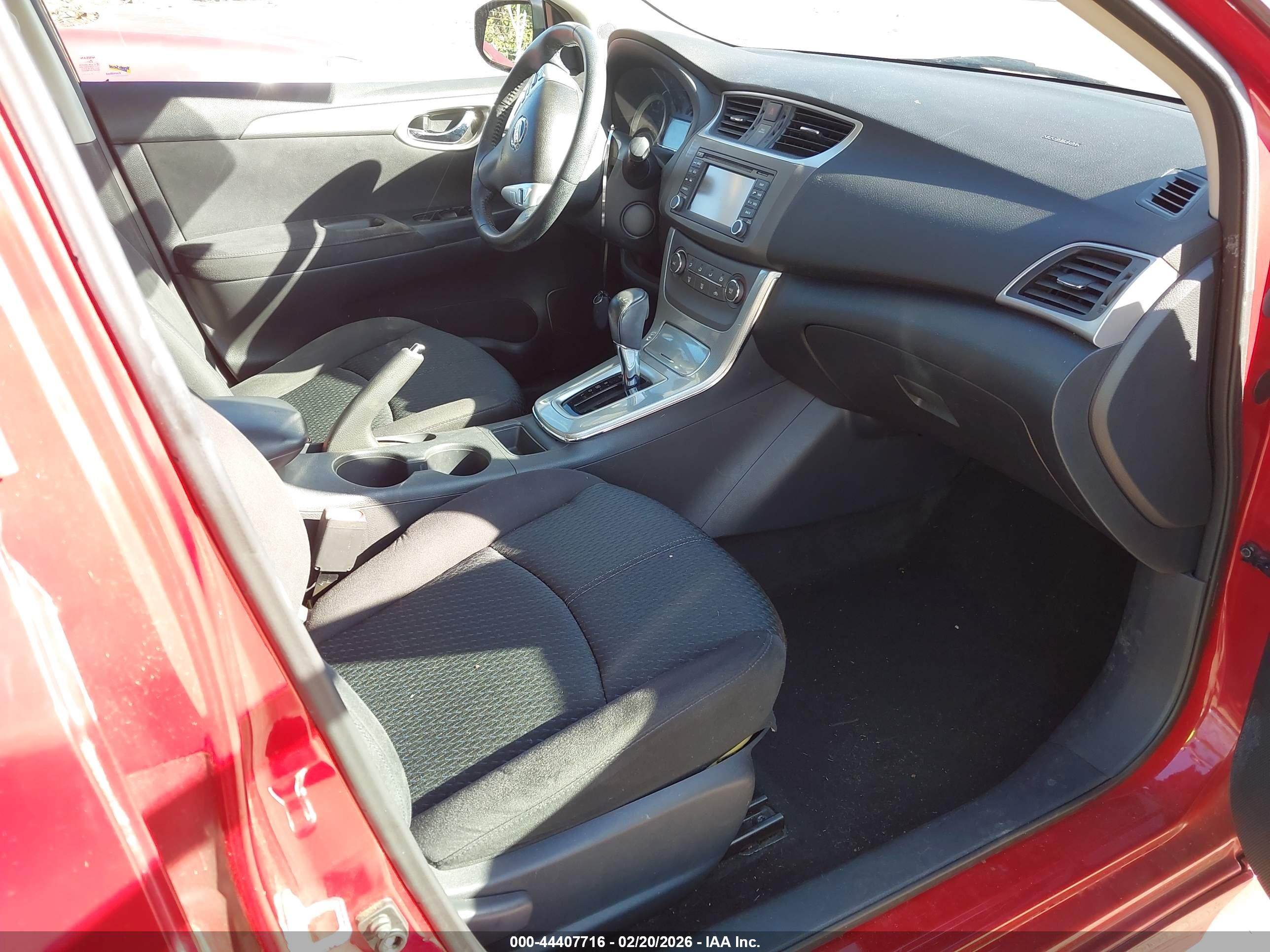 NISSAN SENTRA image 5