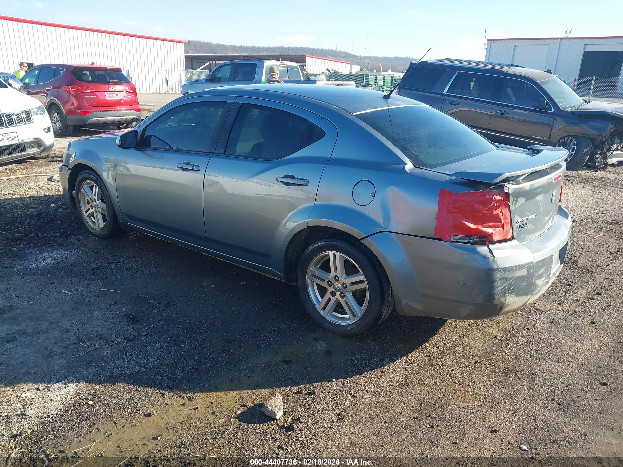 DODGE AVENGER image 3