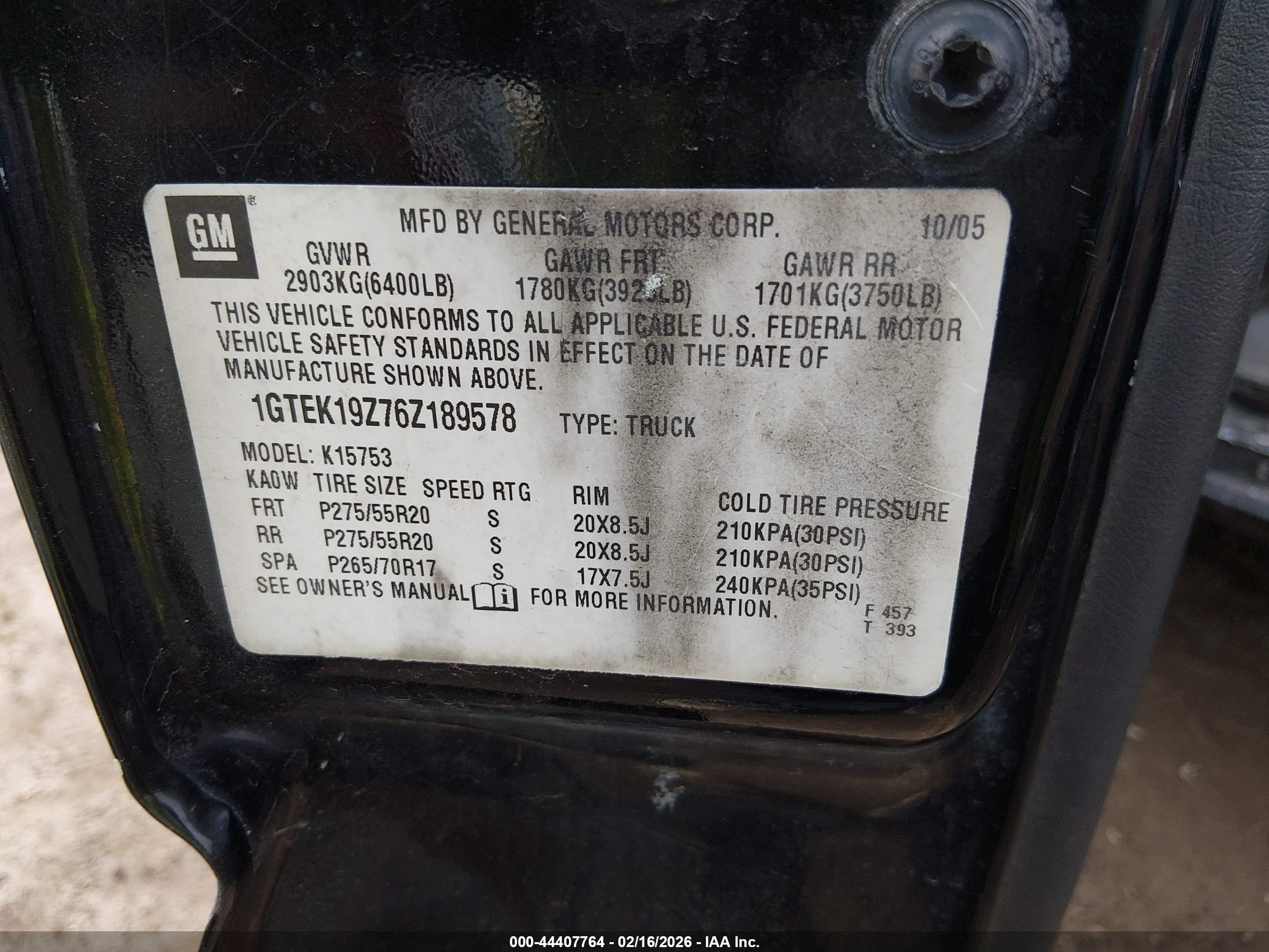 GMC SIERRA image 9