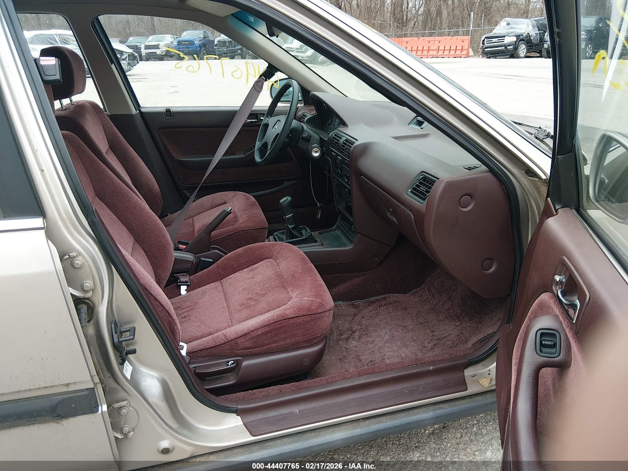 HONDA ACCORD image 5