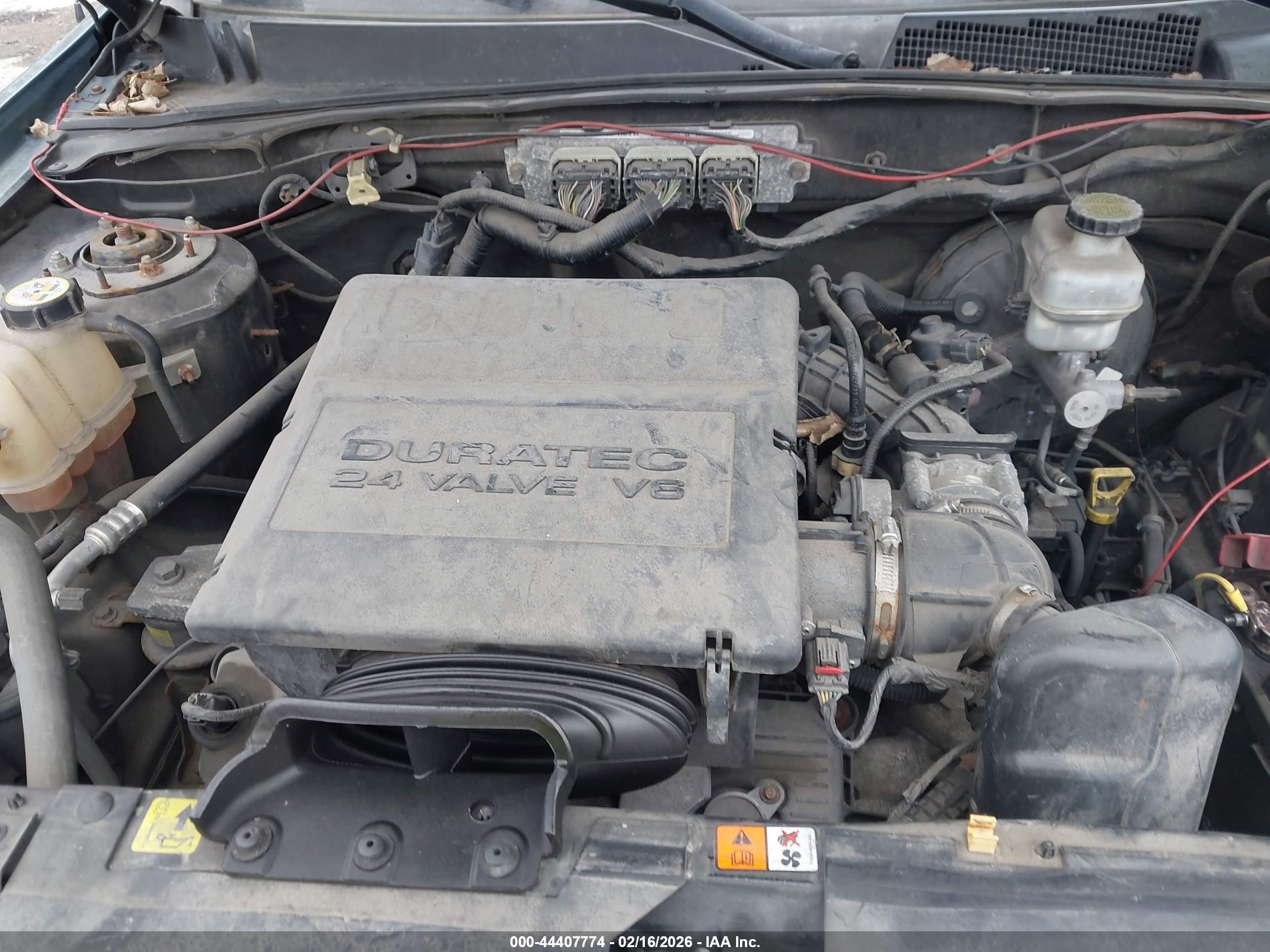 FORD ESCAPE image 10