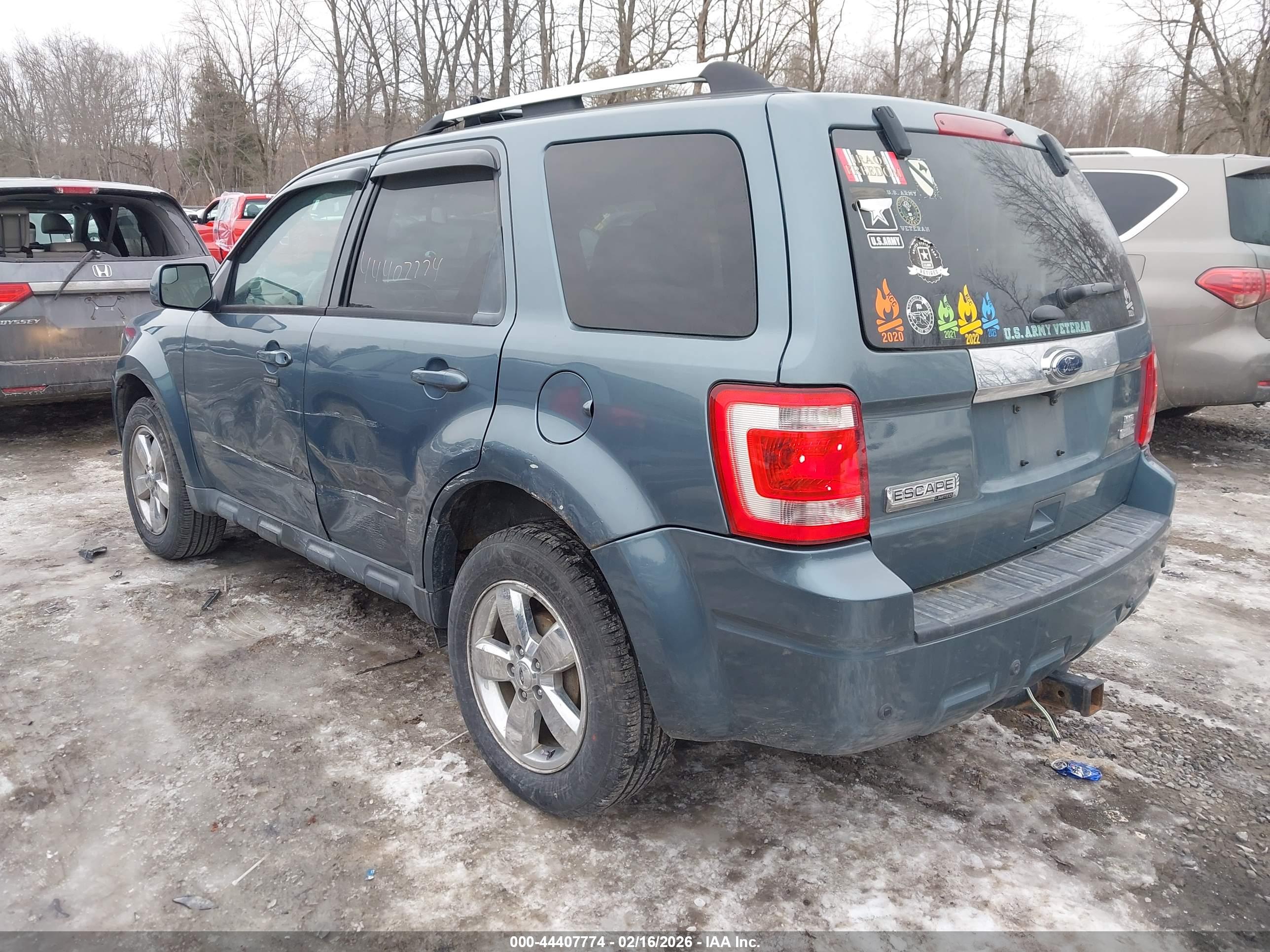 FORD ESCAPE image 3