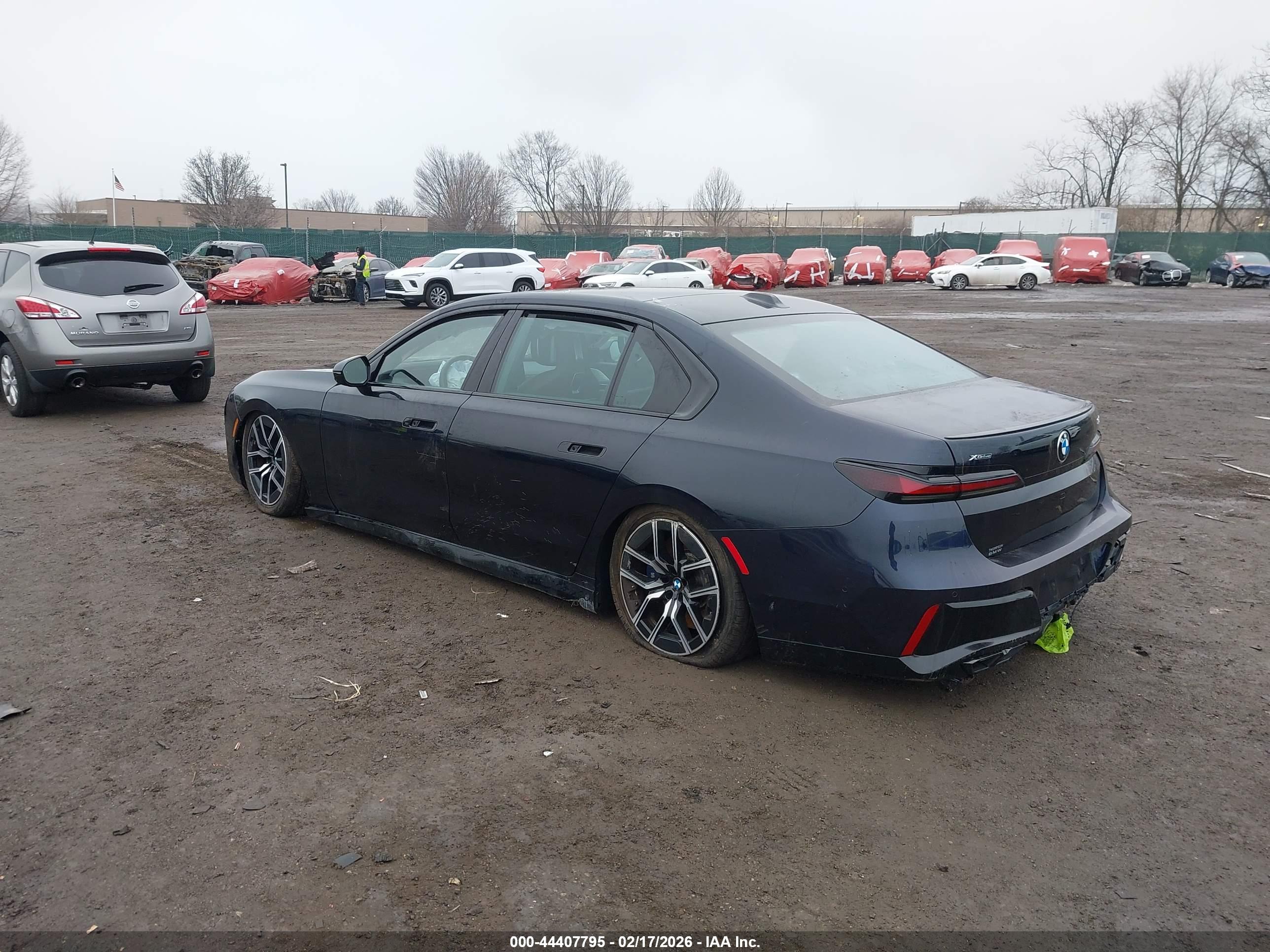 BMW 760I image 3