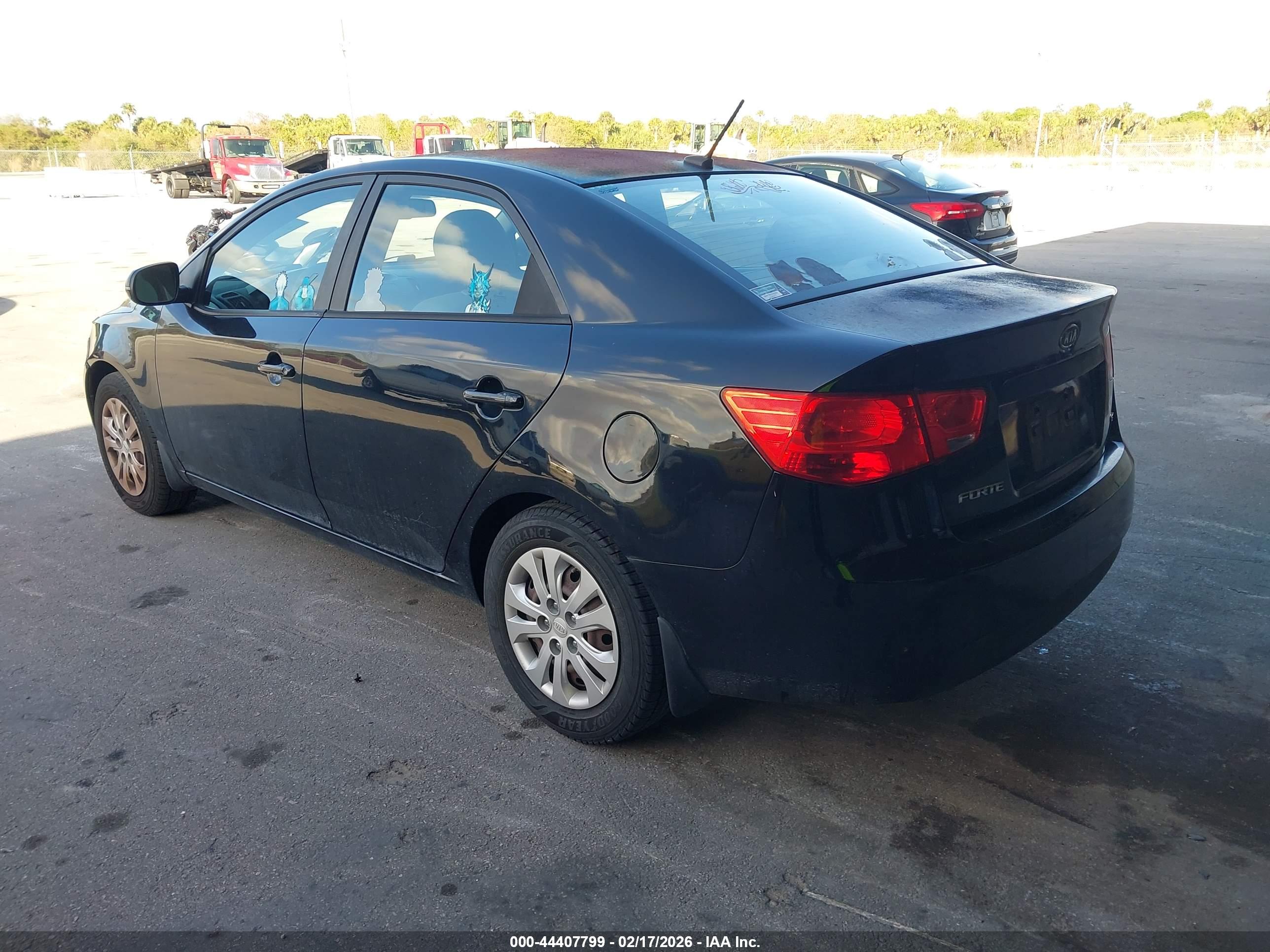 KIA FORTE image 3