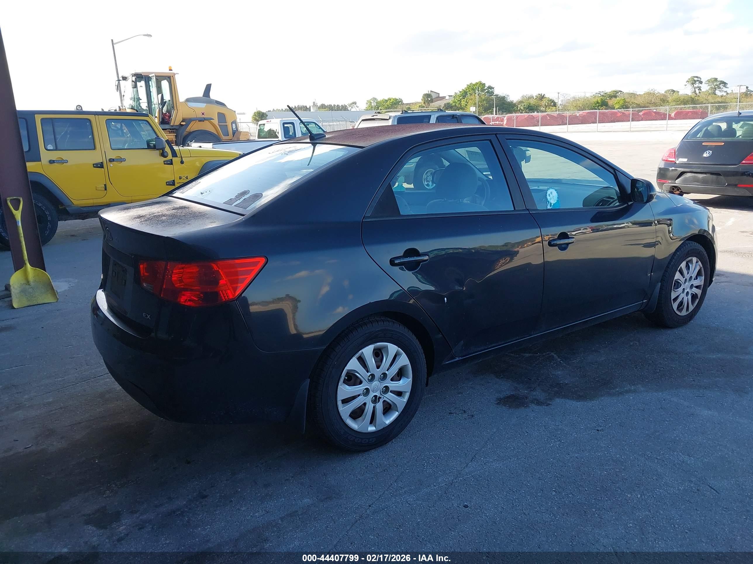 KIA FORTE image 4