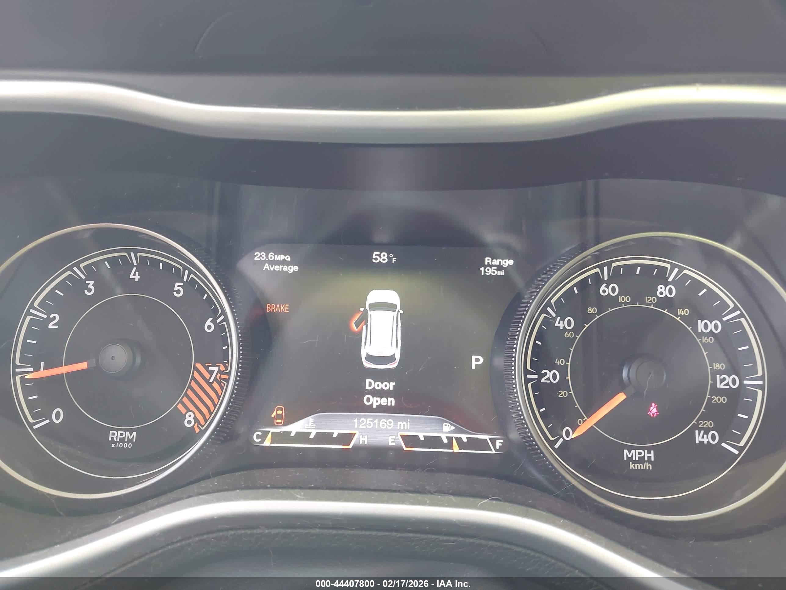 JEEP CHEROKEE image 7