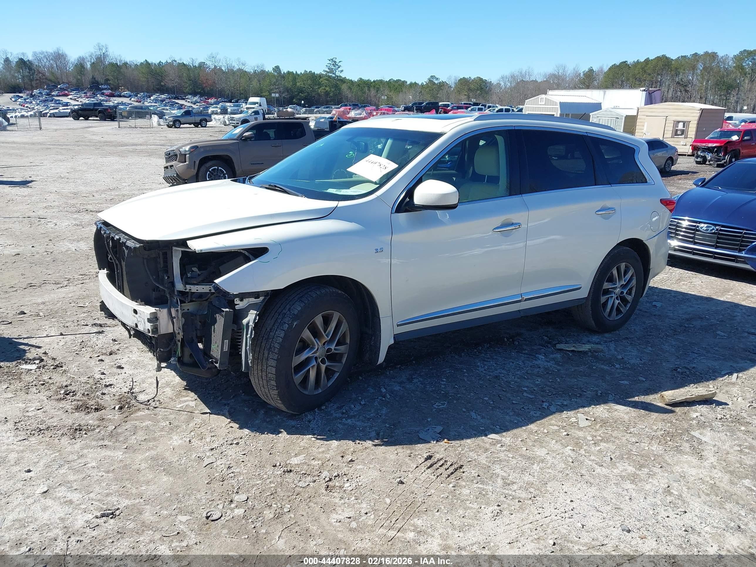 INFINITI QX60 image 2