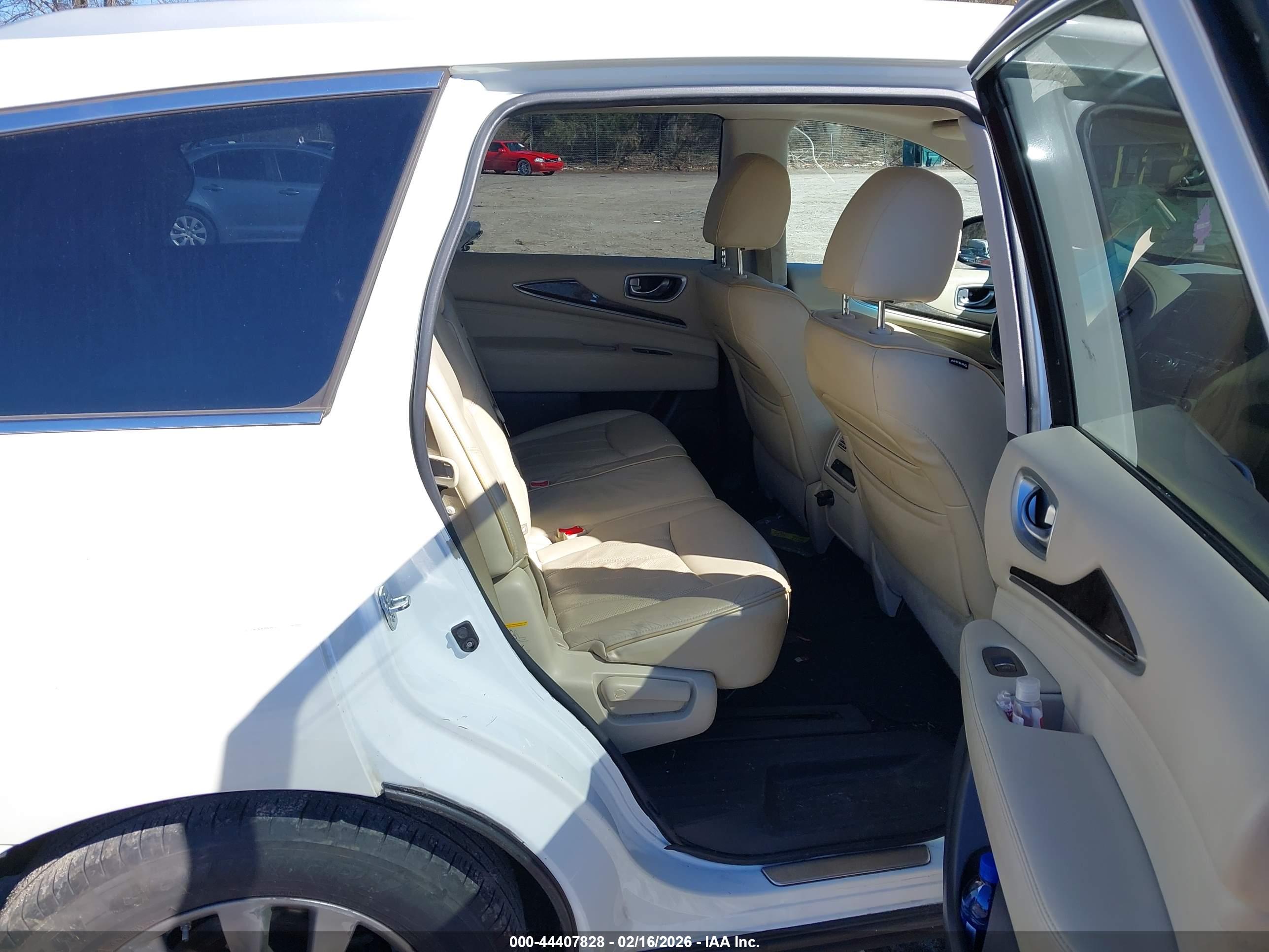 INFINITI QX60 image 8